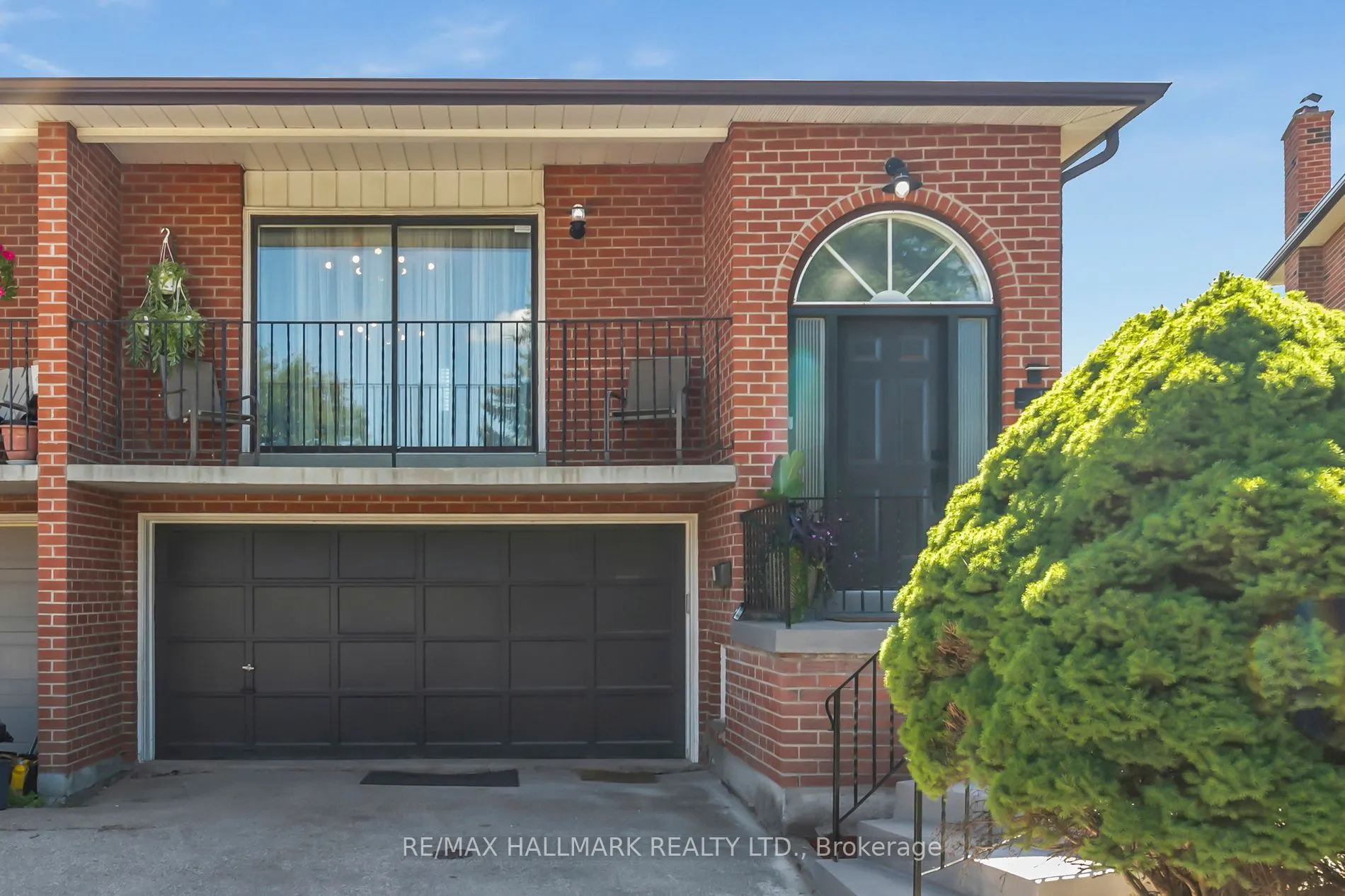 13 Fonthill Place