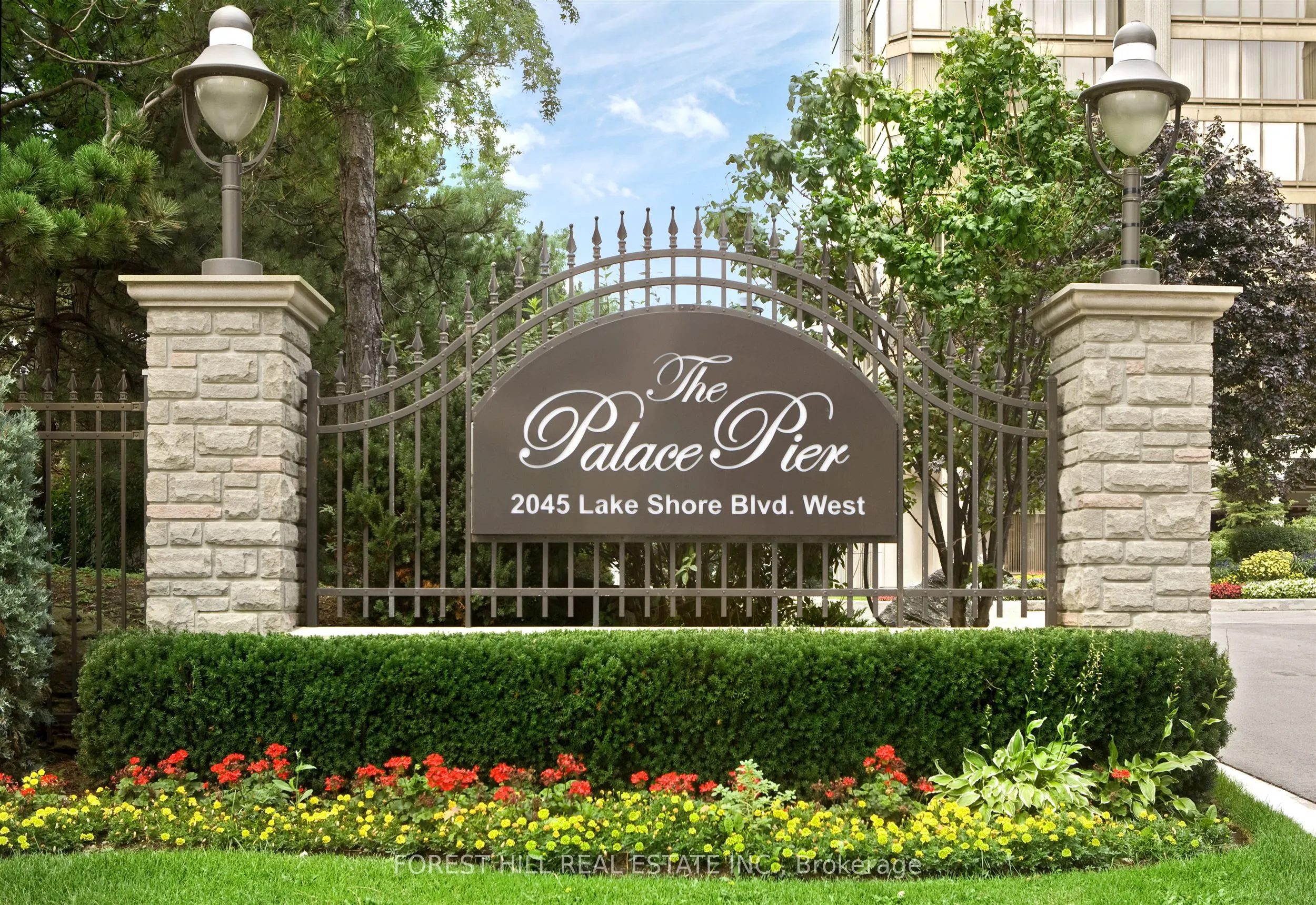 2045 Lake Shore Boulevard W, #1102