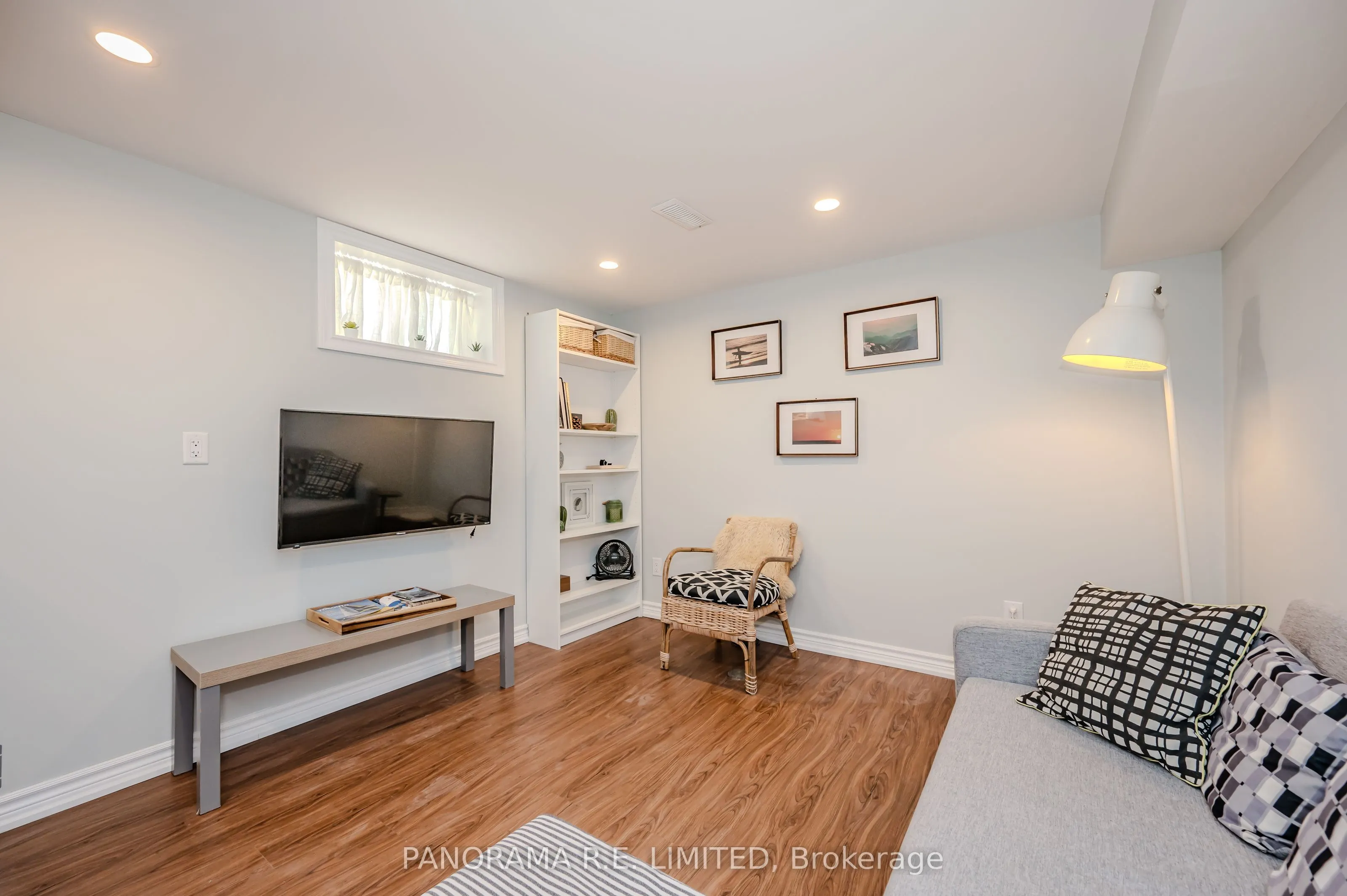 12 Arkley Crescent, #1