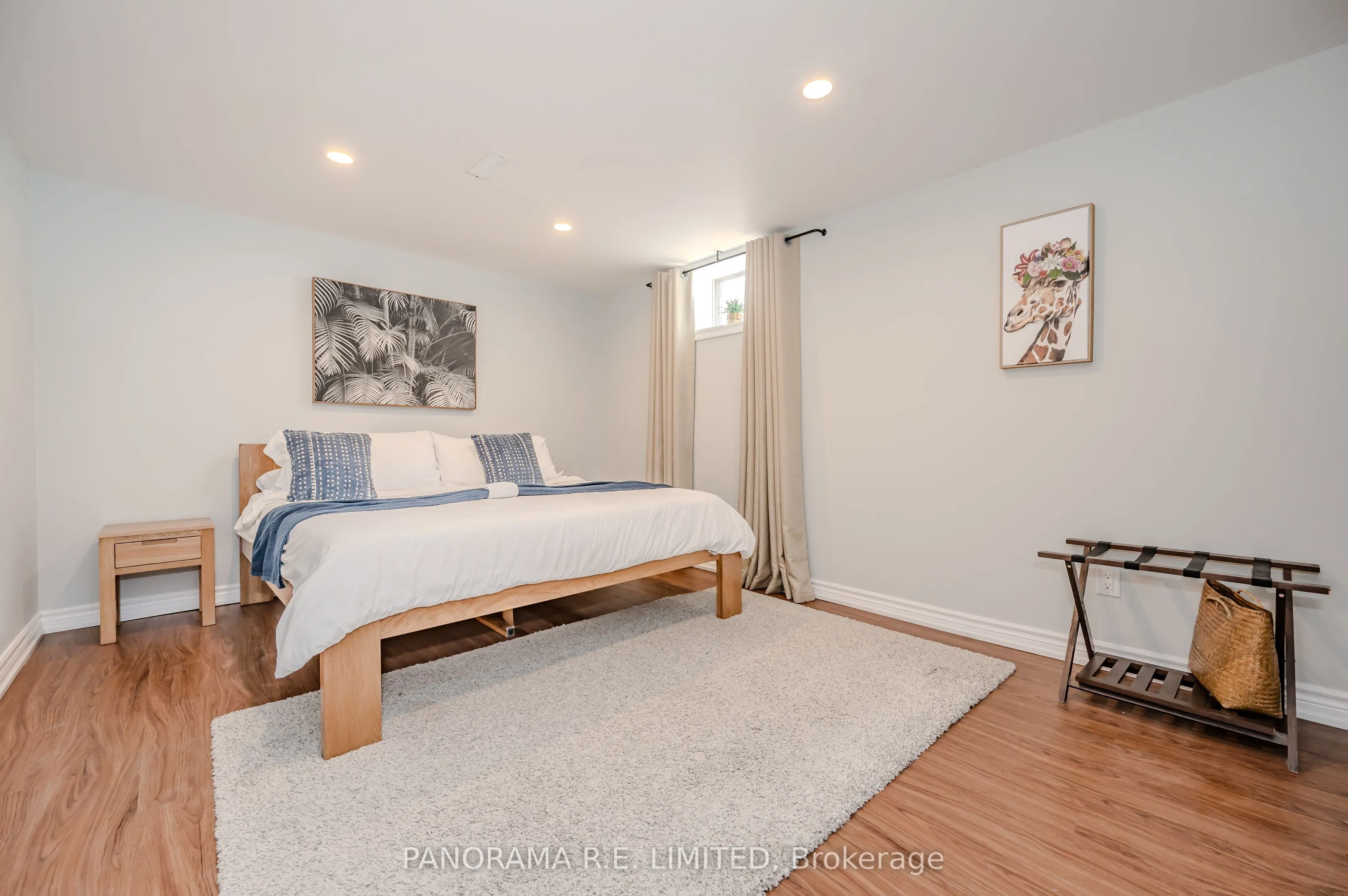 12 Arkley Crescent, #1
