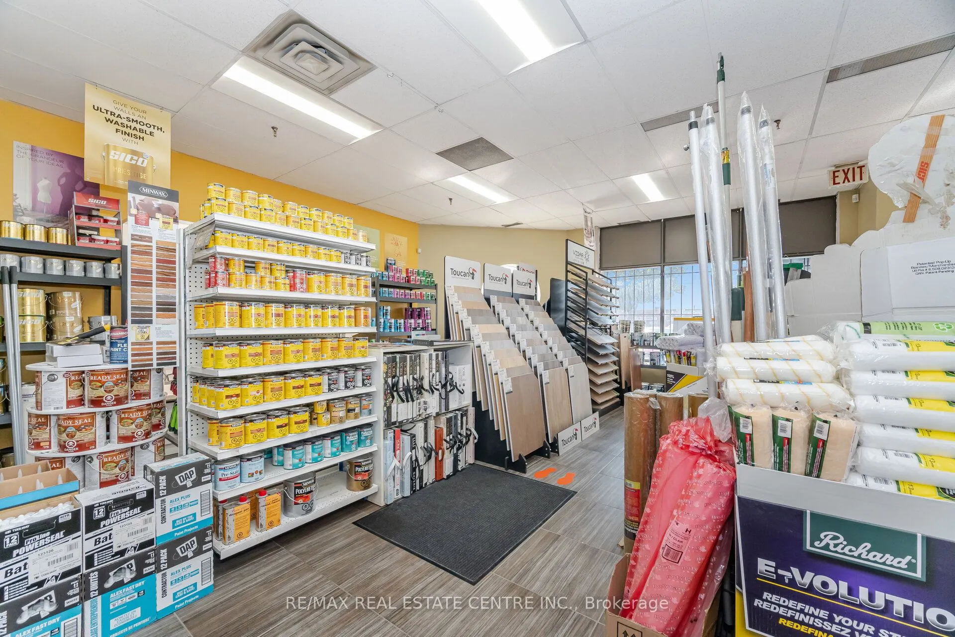 2074 Steeles Avenue E, #19