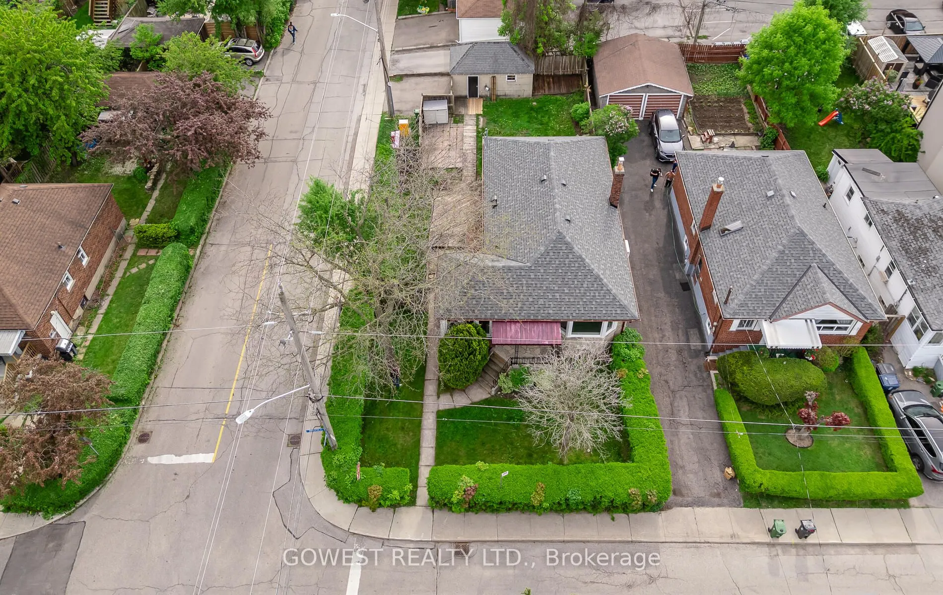 66 Twelfth Street