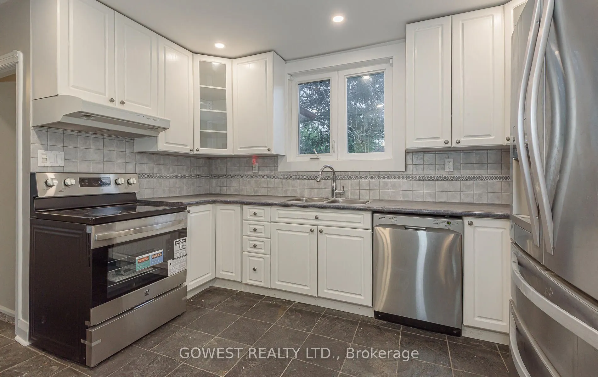 66 Twelfth Street