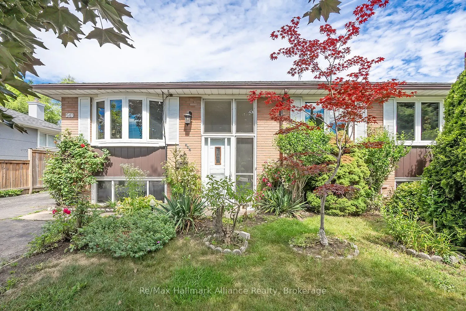 543 Pinegrove Road