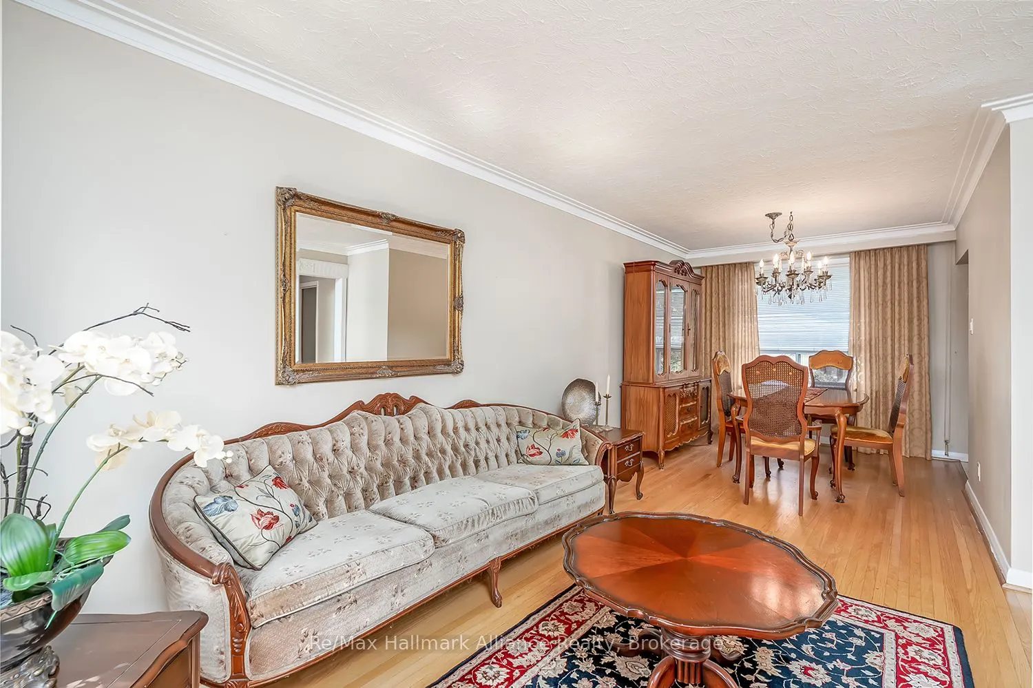 543 Pinegrove Road