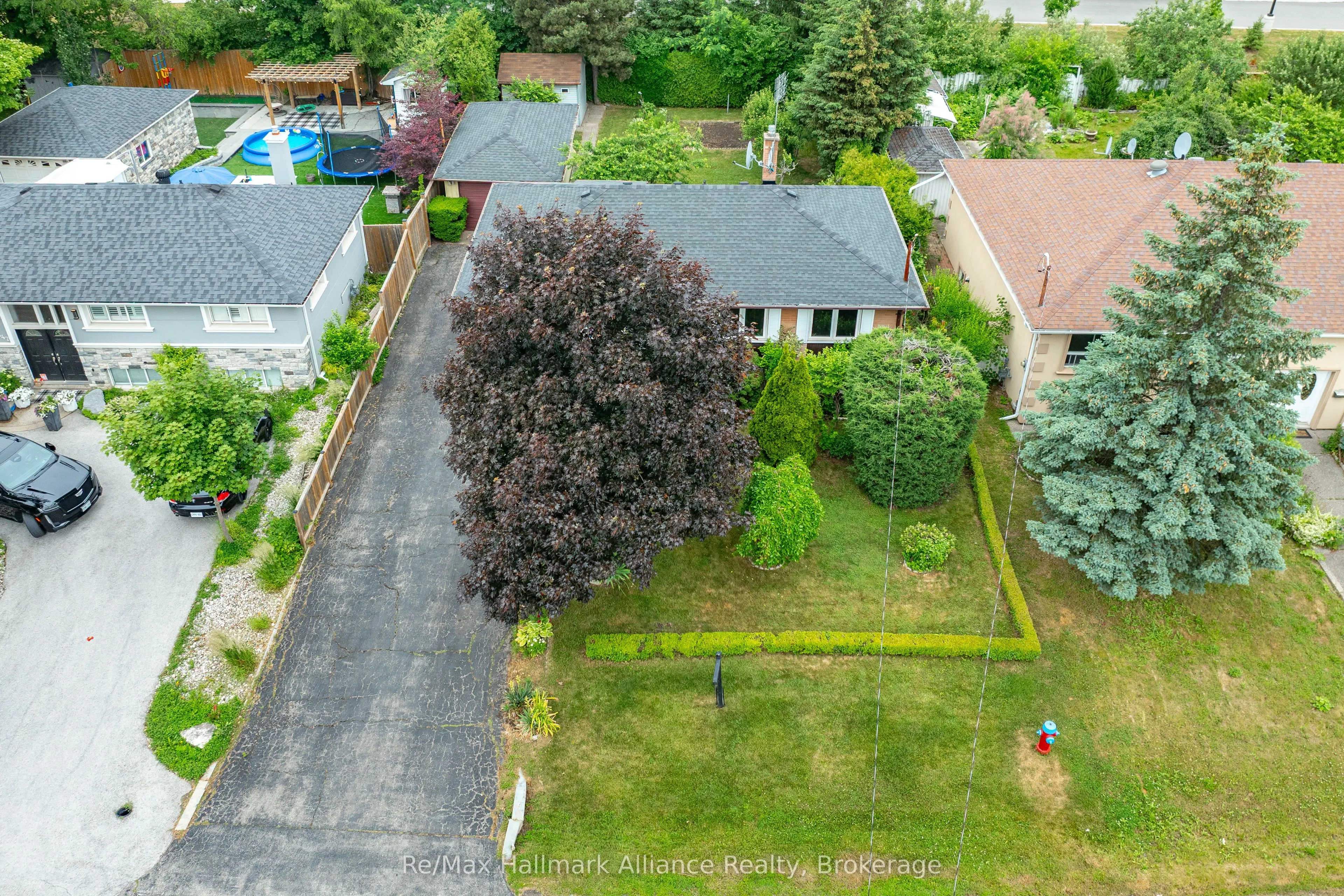 543 Pinegrove Road