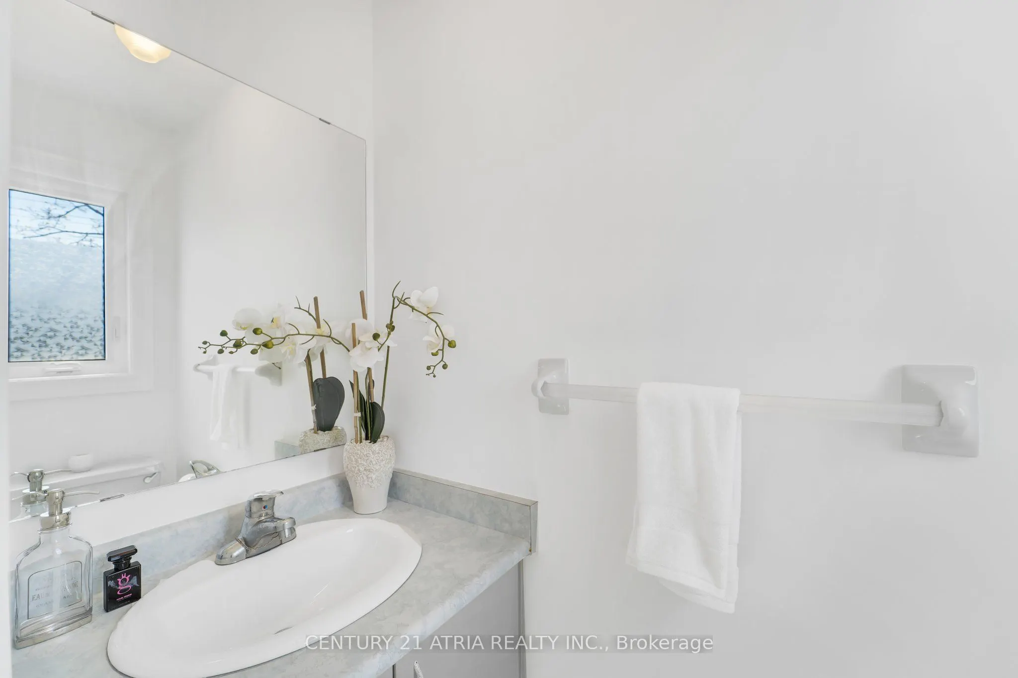 1485 Torrington Drive, #33