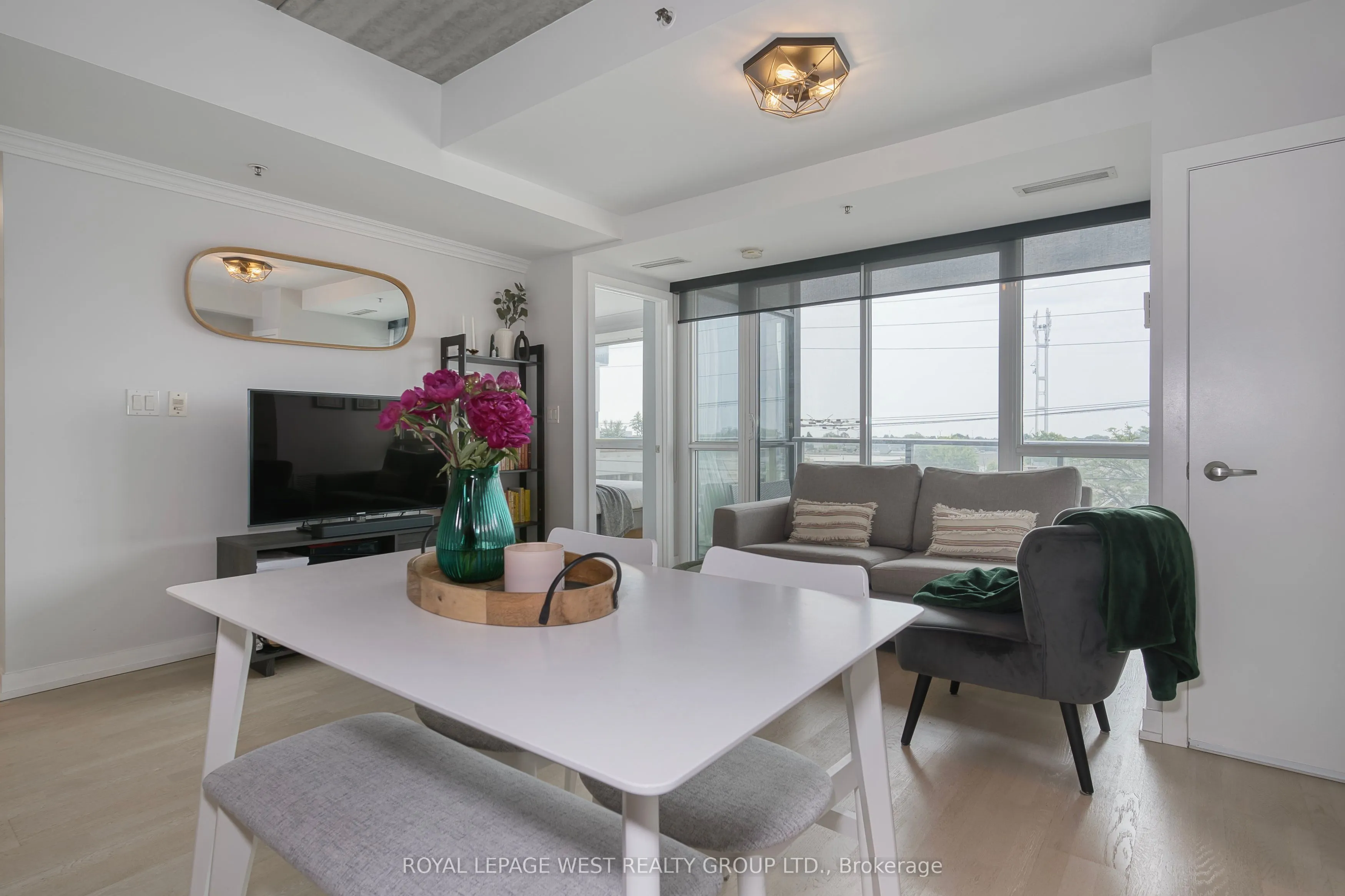 51 Lady Bank Road, #301