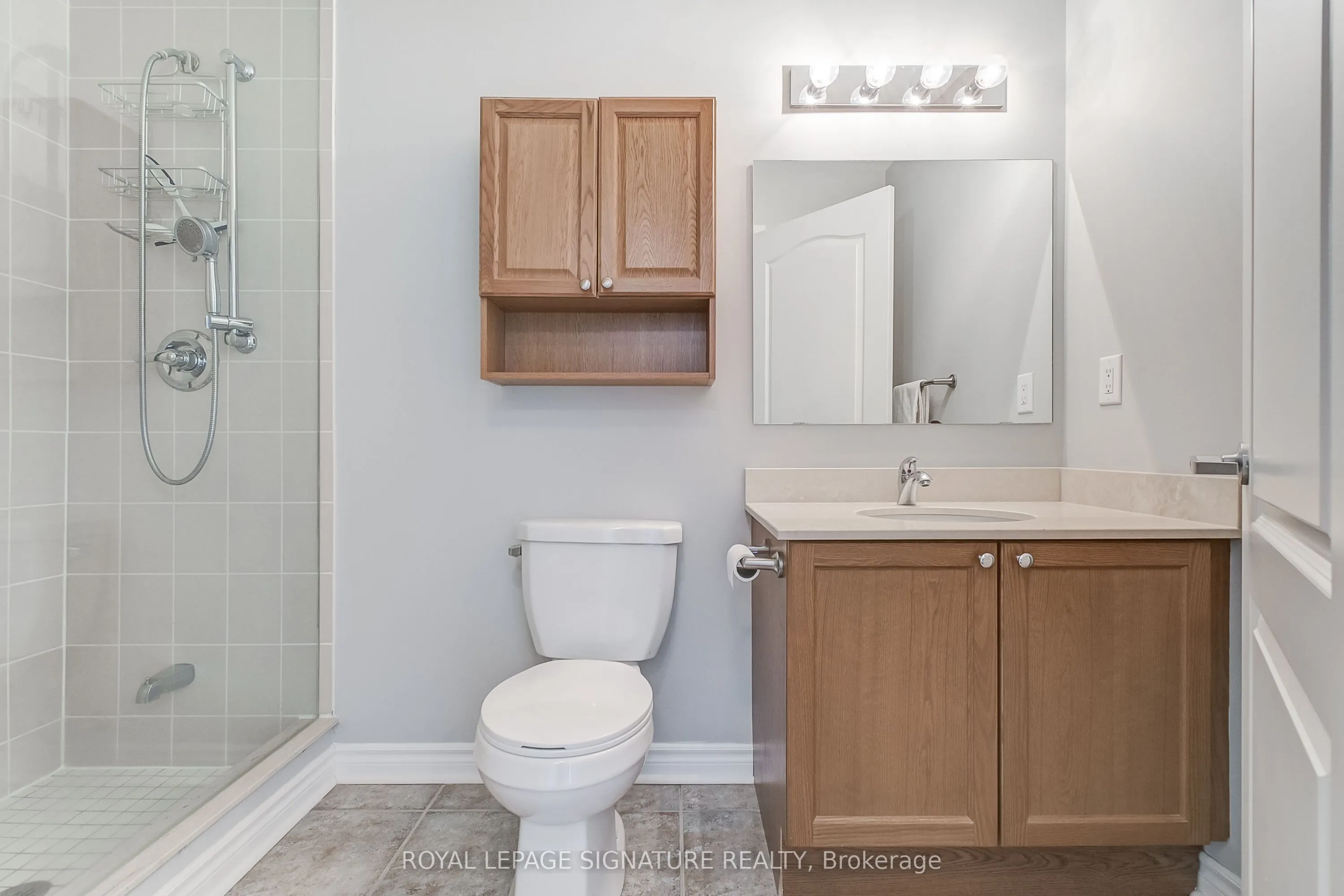3865 Lake Shore Boulevard W, #320