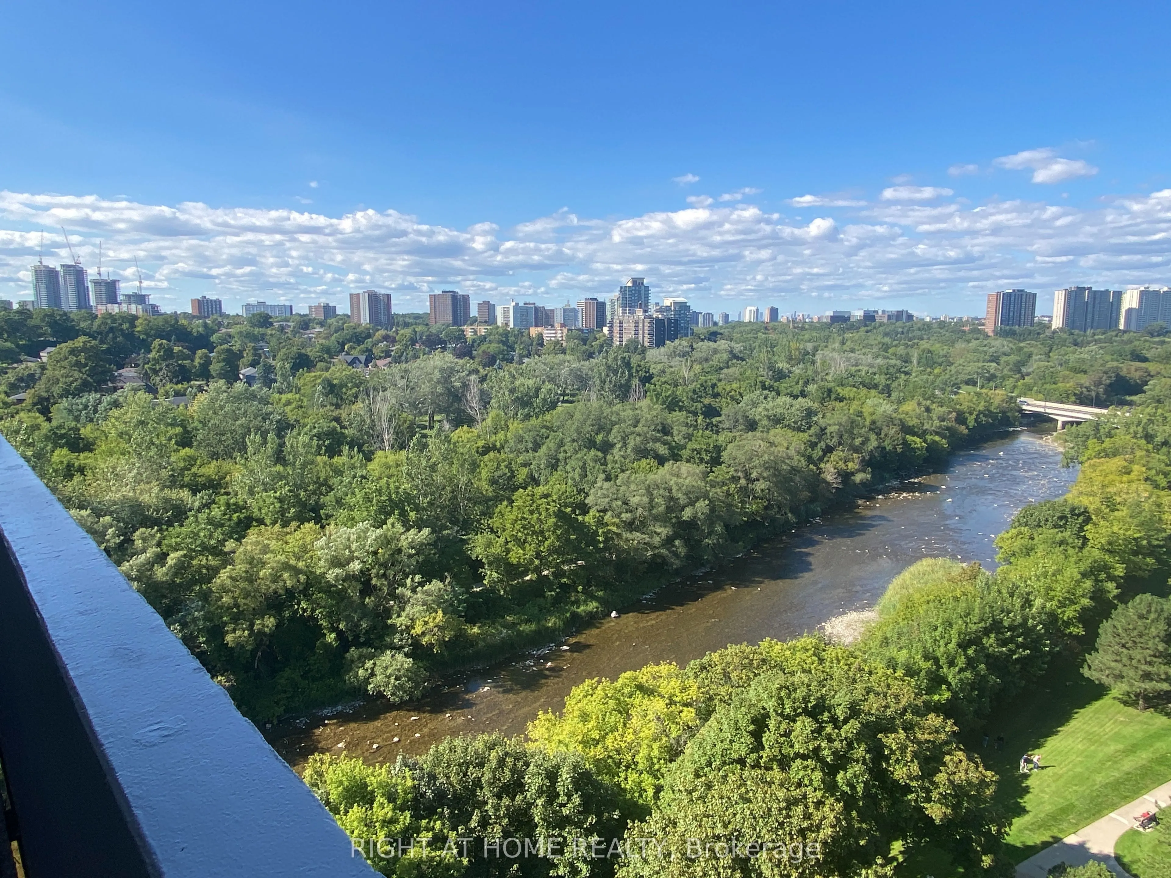 240 Scarlett Road, #1304