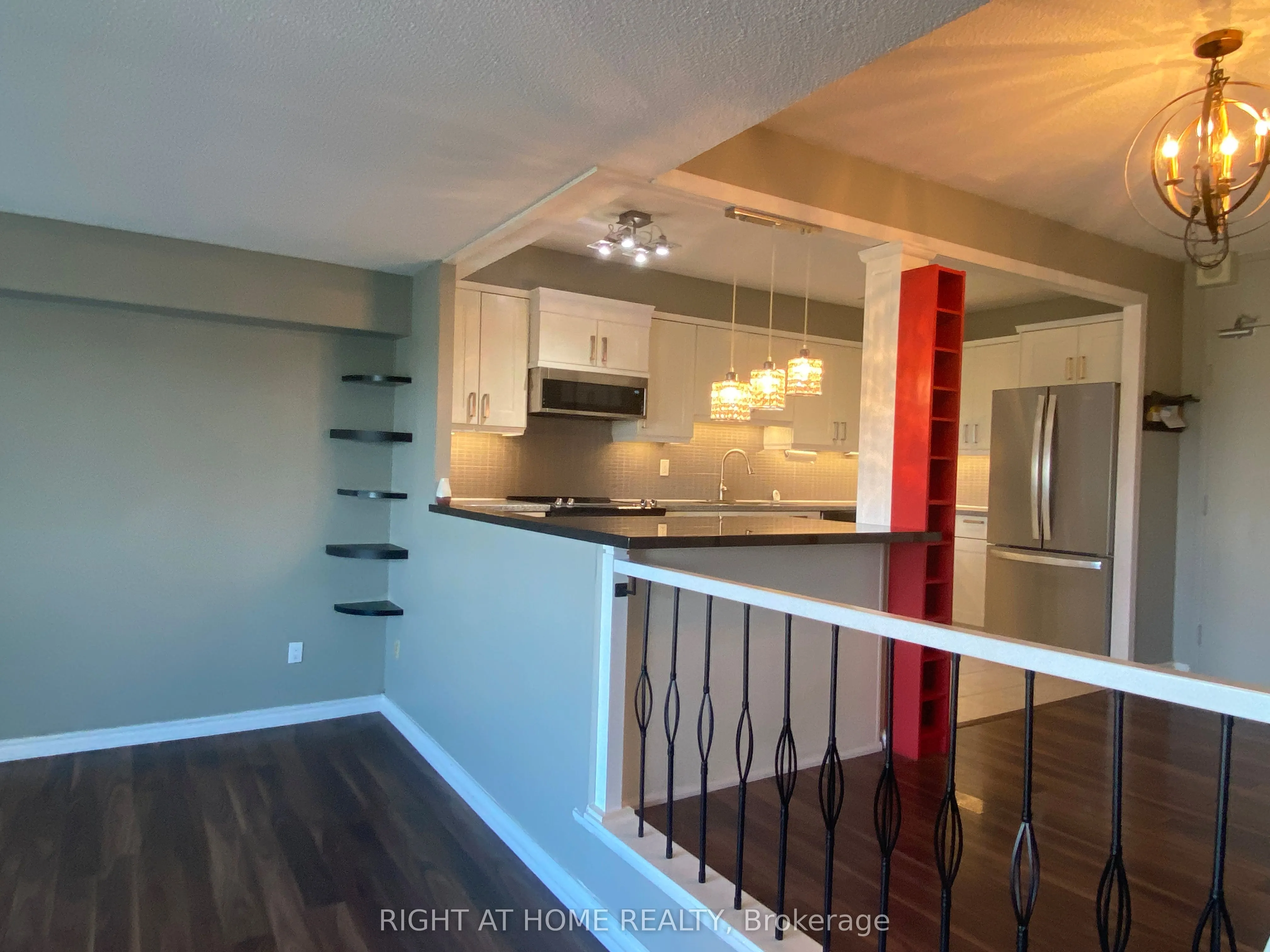 240 Scarlett Road, #1304
