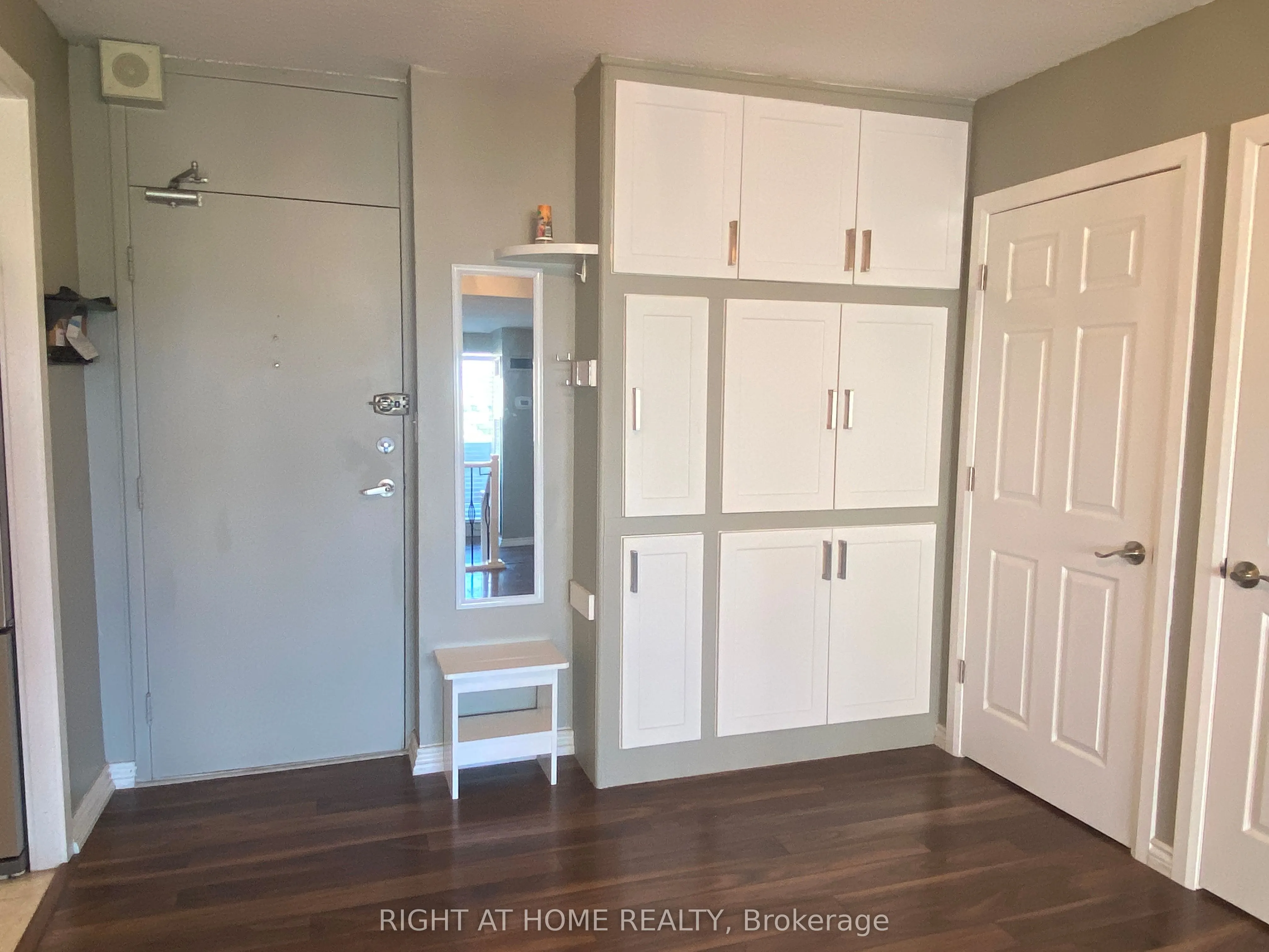 240 Scarlett Road, #1304