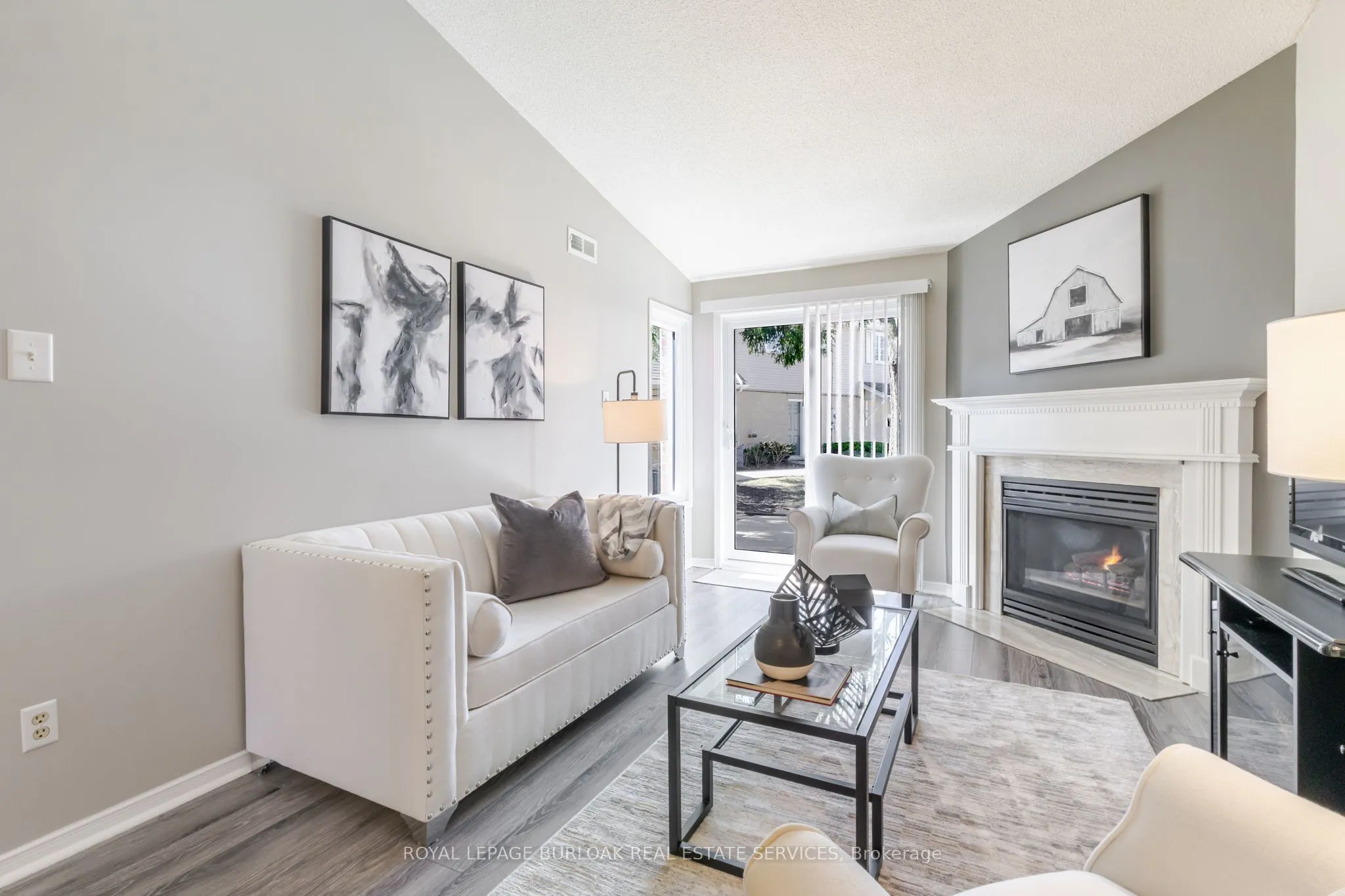 2110 Cleaver Avenue, #102
