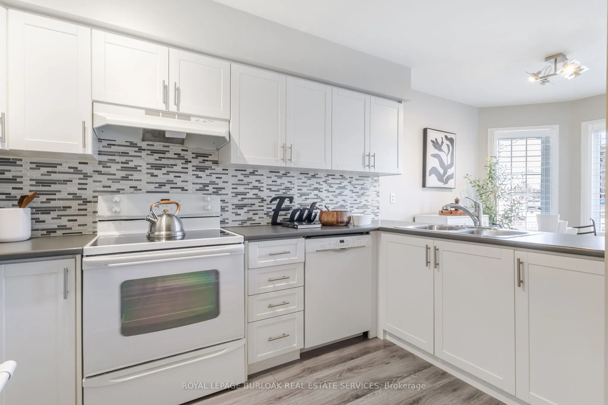 2110 Cleaver Avenue, #102
