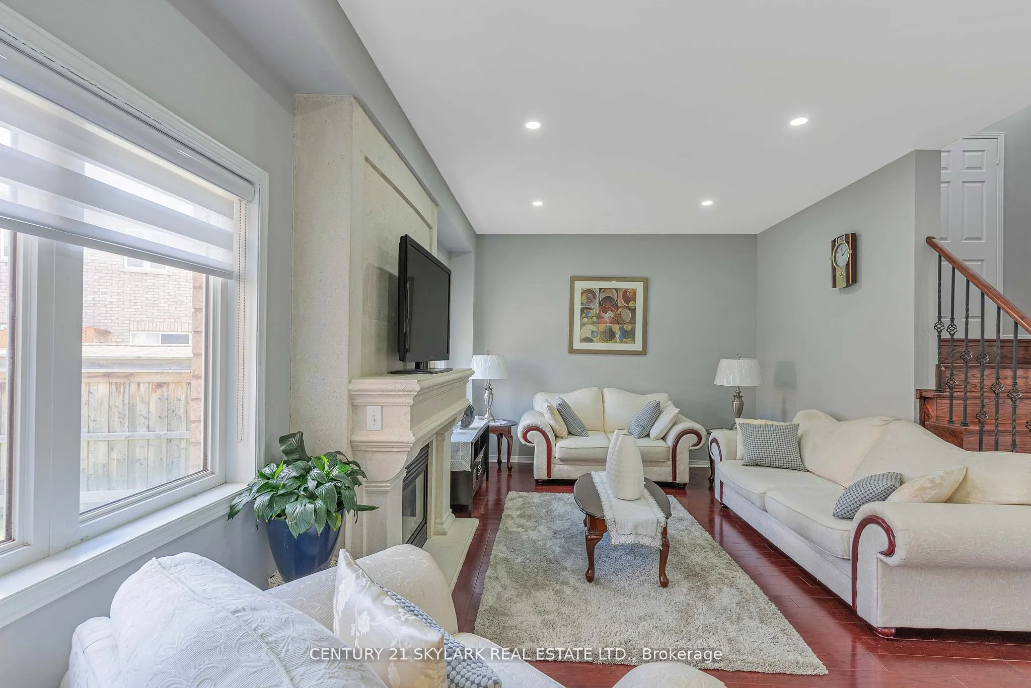 13 Ledgerock Road