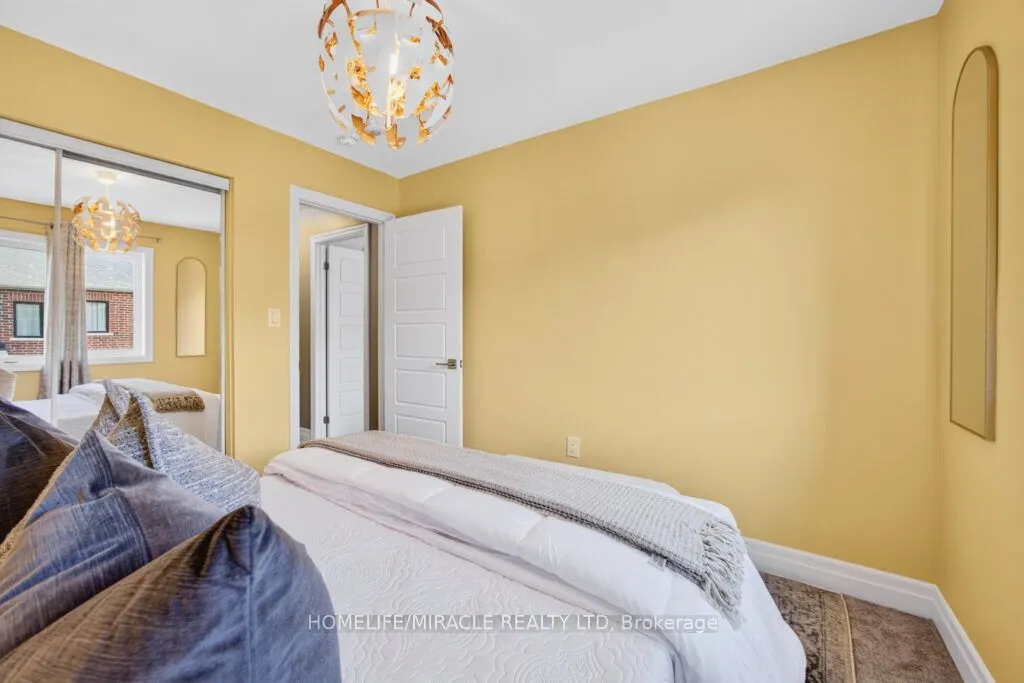 1681 Sauble Court