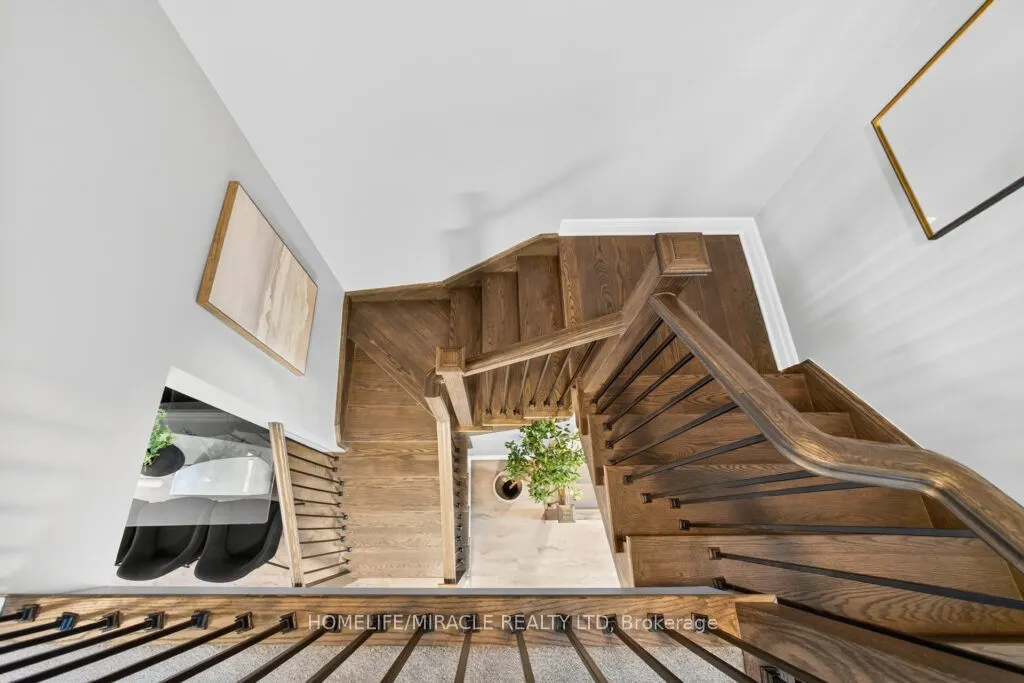 1681 Sauble Court