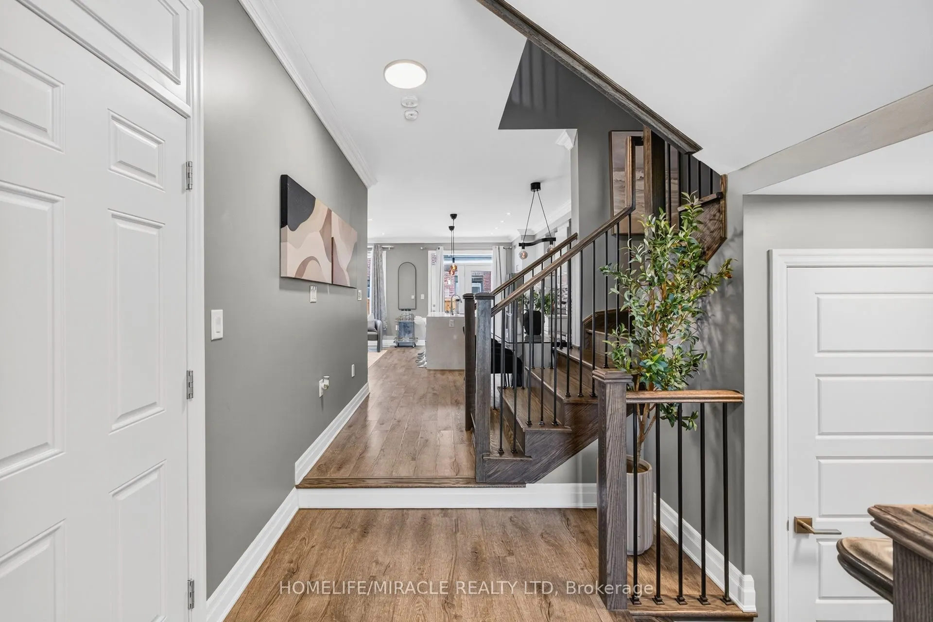 1681 Sauble Court