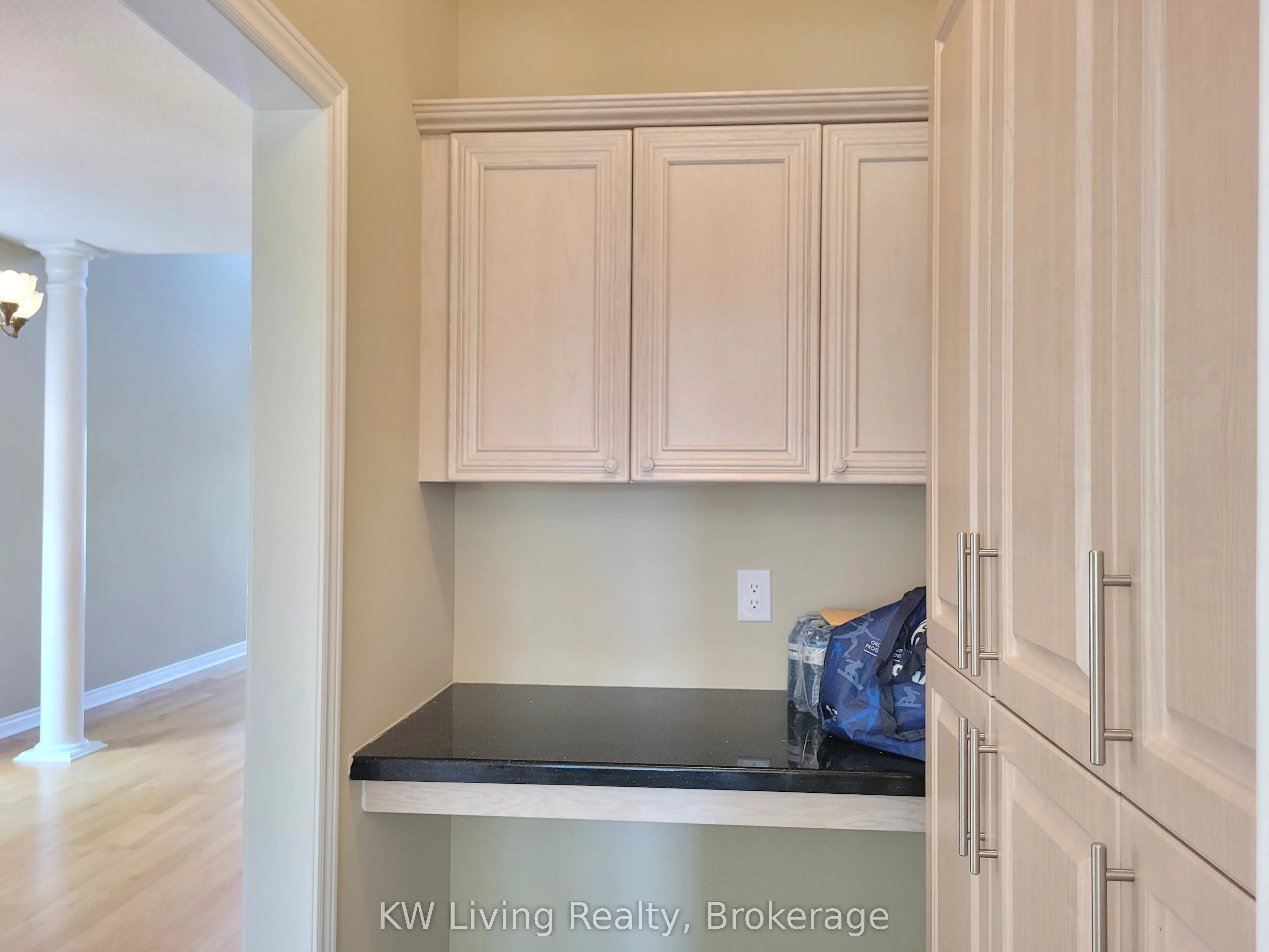 858 Silverthorn Mill Avenue