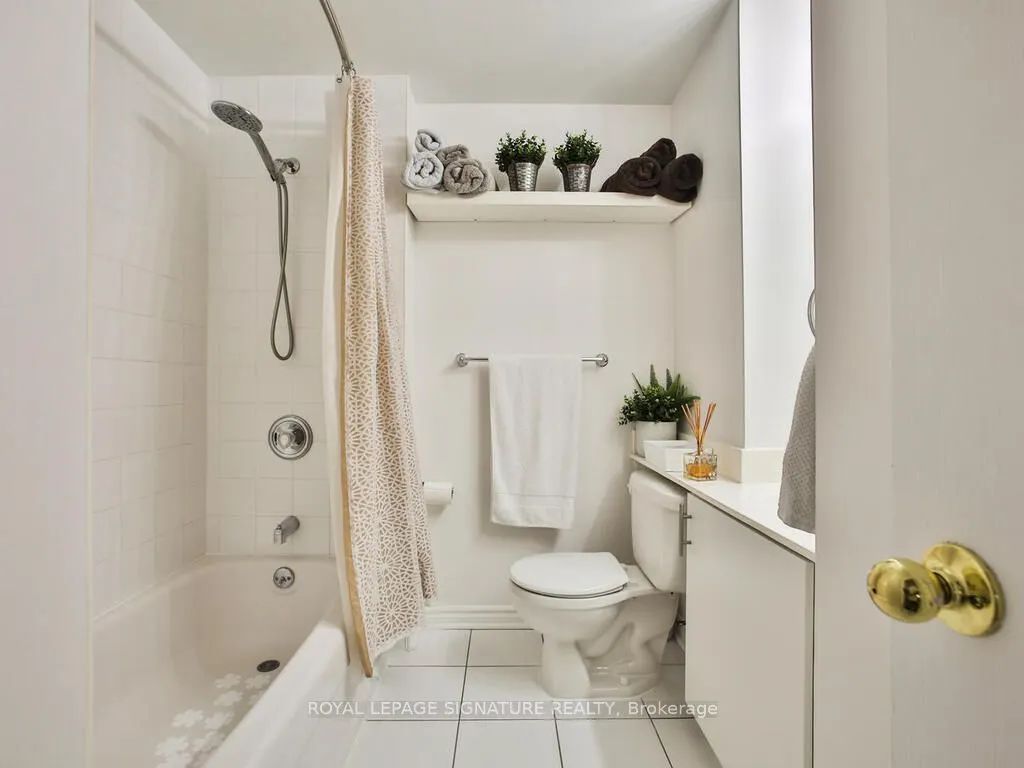 2111 Lake Shore Boulevard, #719