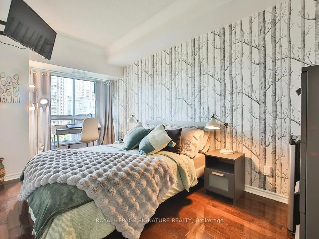2111 Lake Shore Boulevard, #719