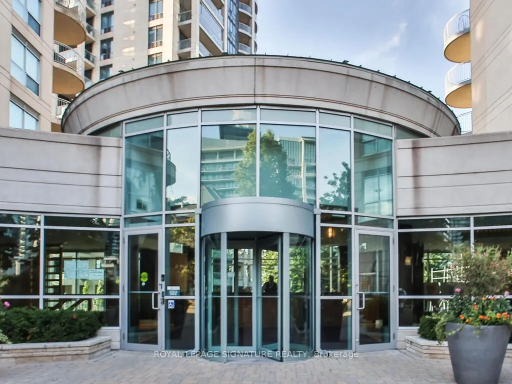 2111 Lake Shore Boulevard, #719