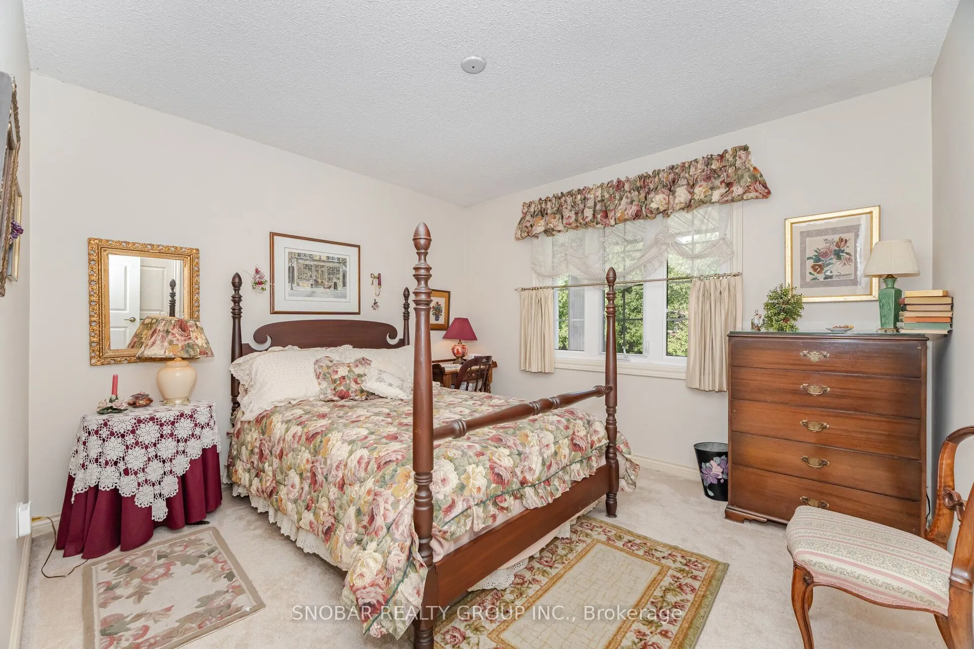 1511 Ballyclare Drive