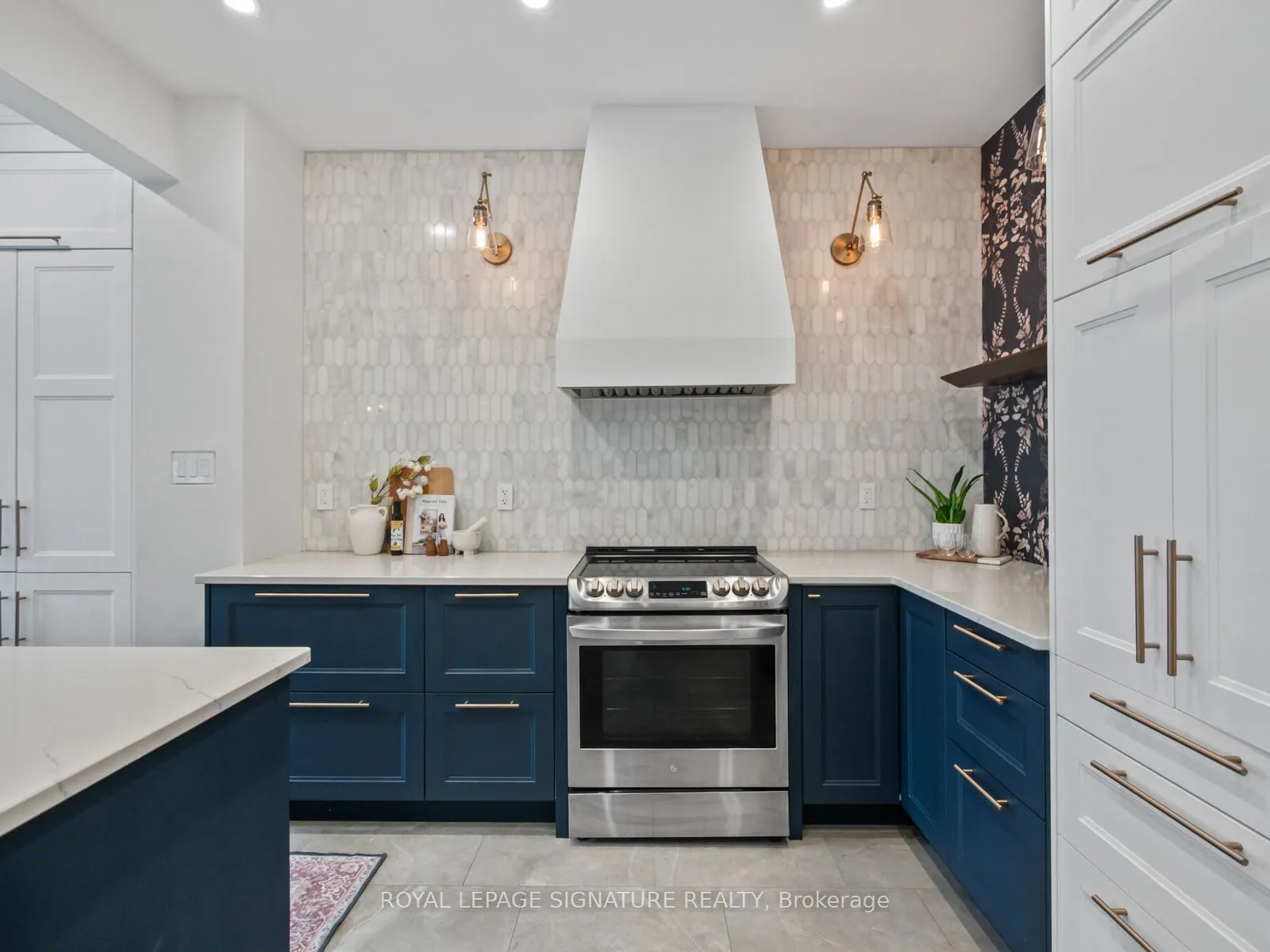 334 Inman Heights