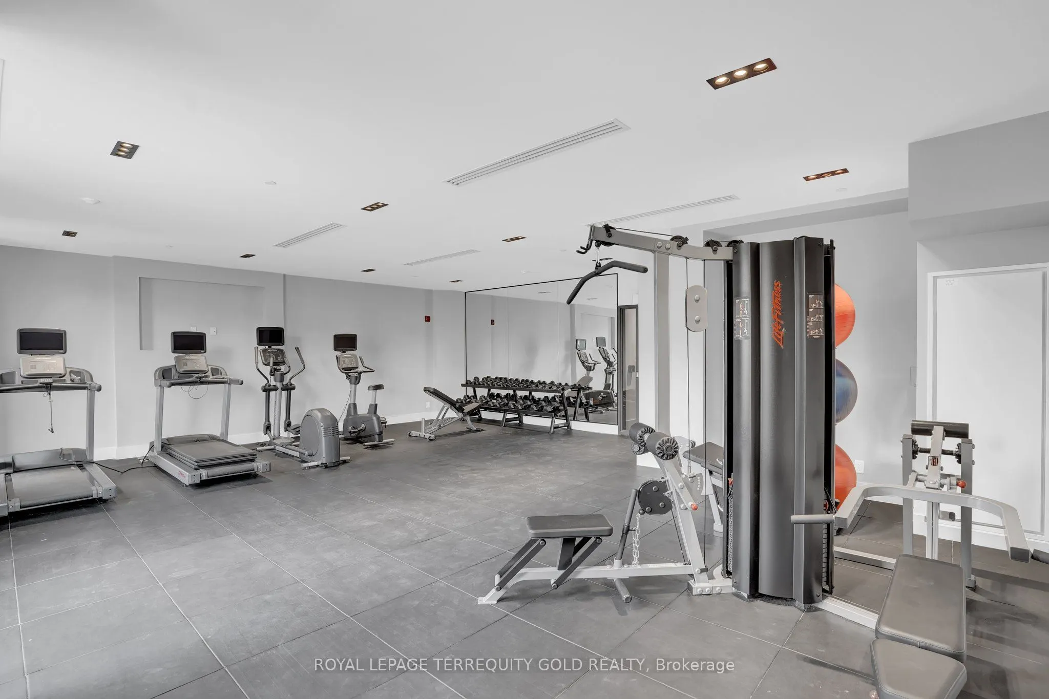 1440 Clarriage Court, #518