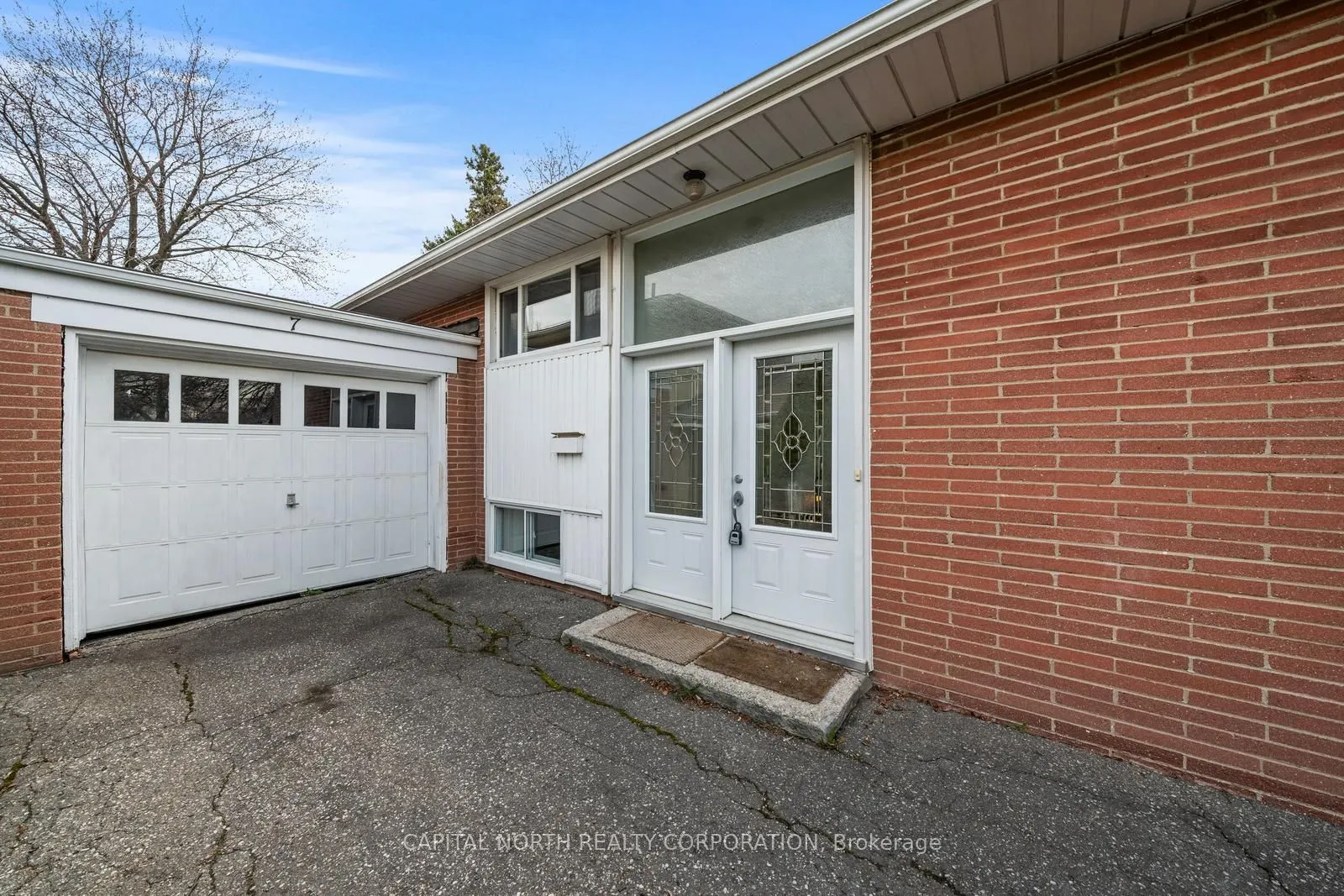 7 Golfwood Heights