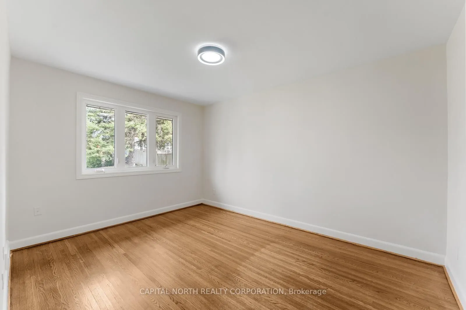 7 Golfwood Heights