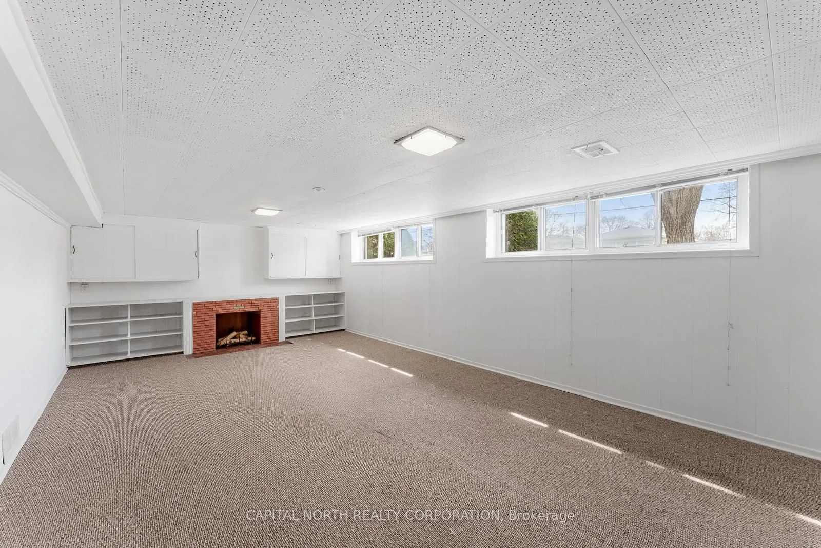 7 Golfwood Heights