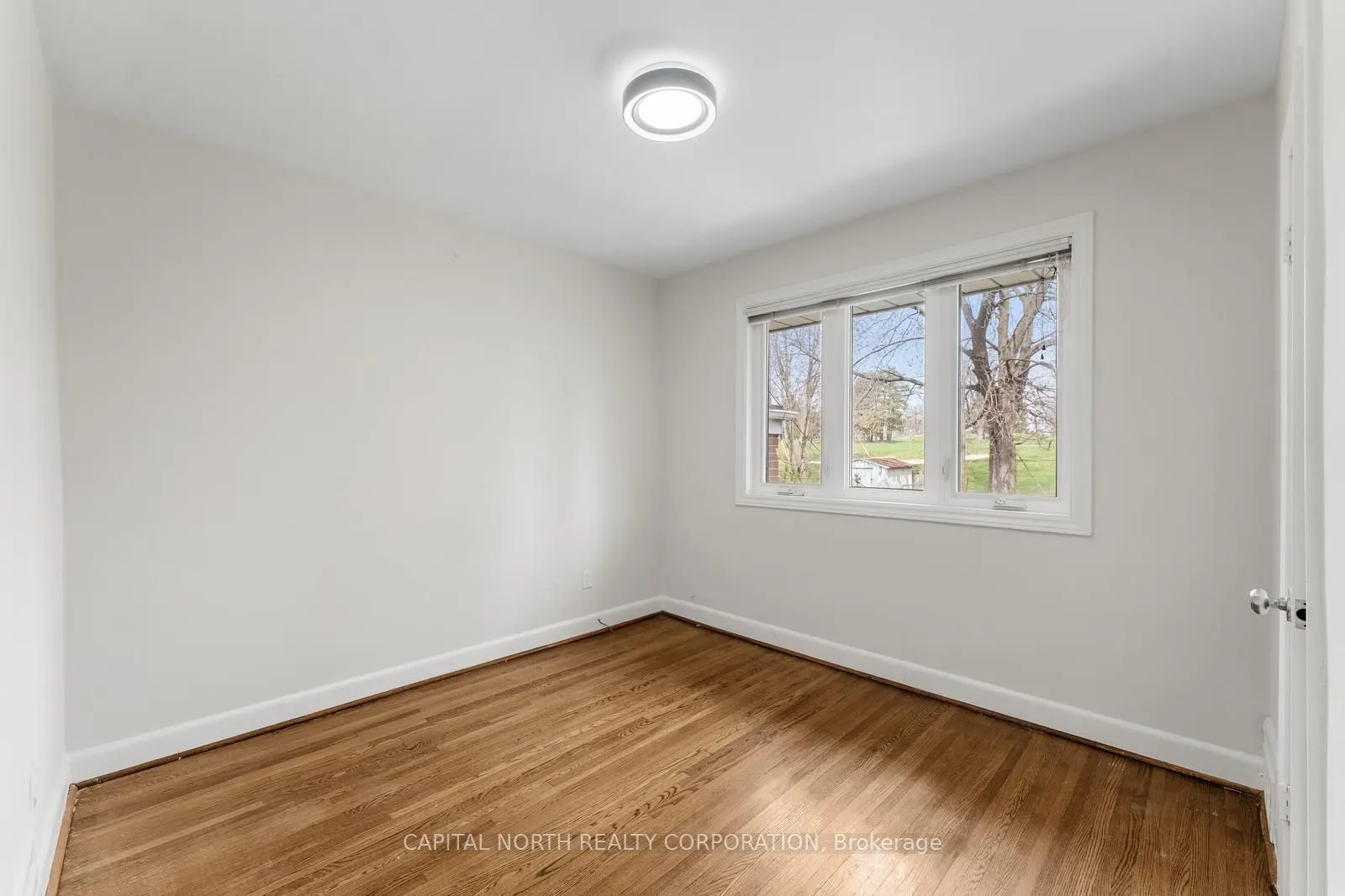 7 Golfwood Heights