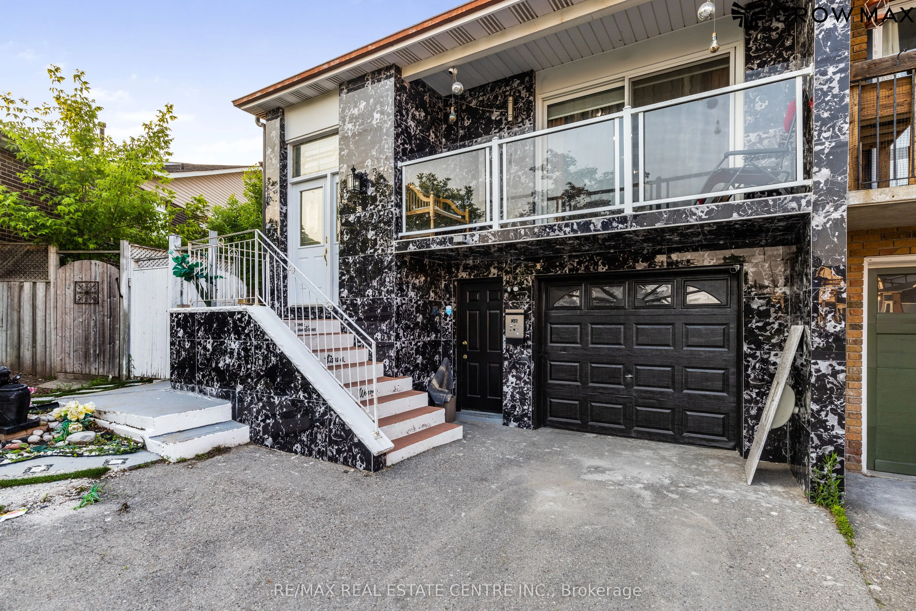 38 Elderwood Place