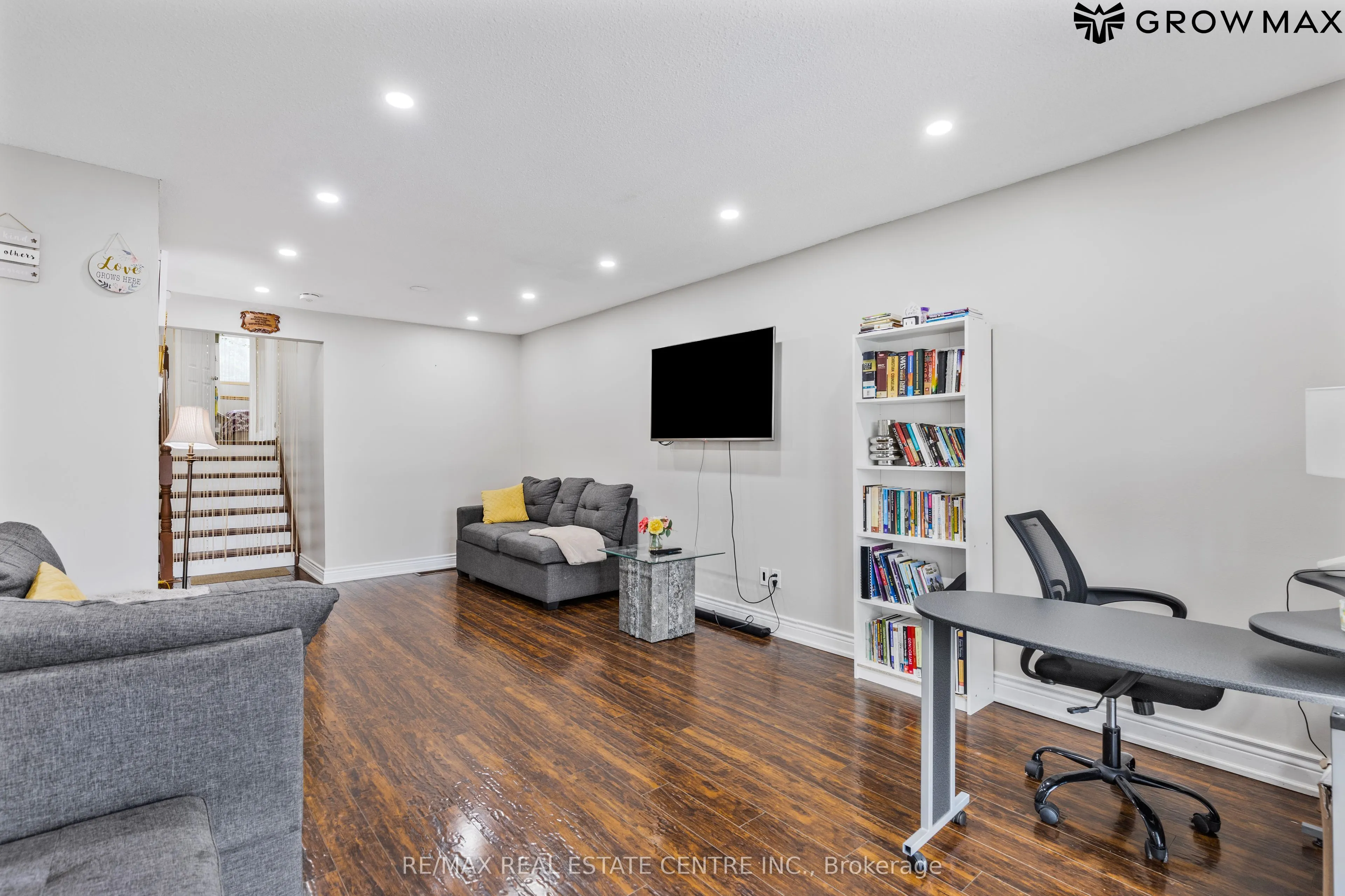 38 Elderwood Place
