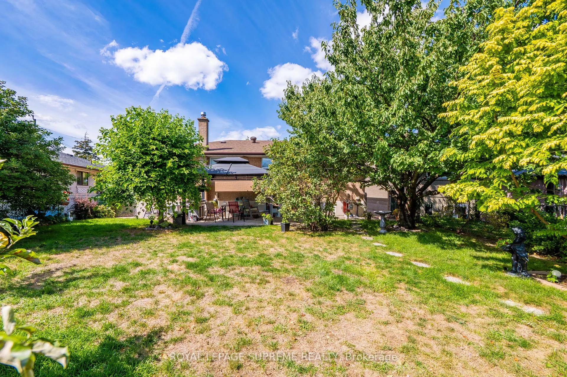 75 Windhill Crescent