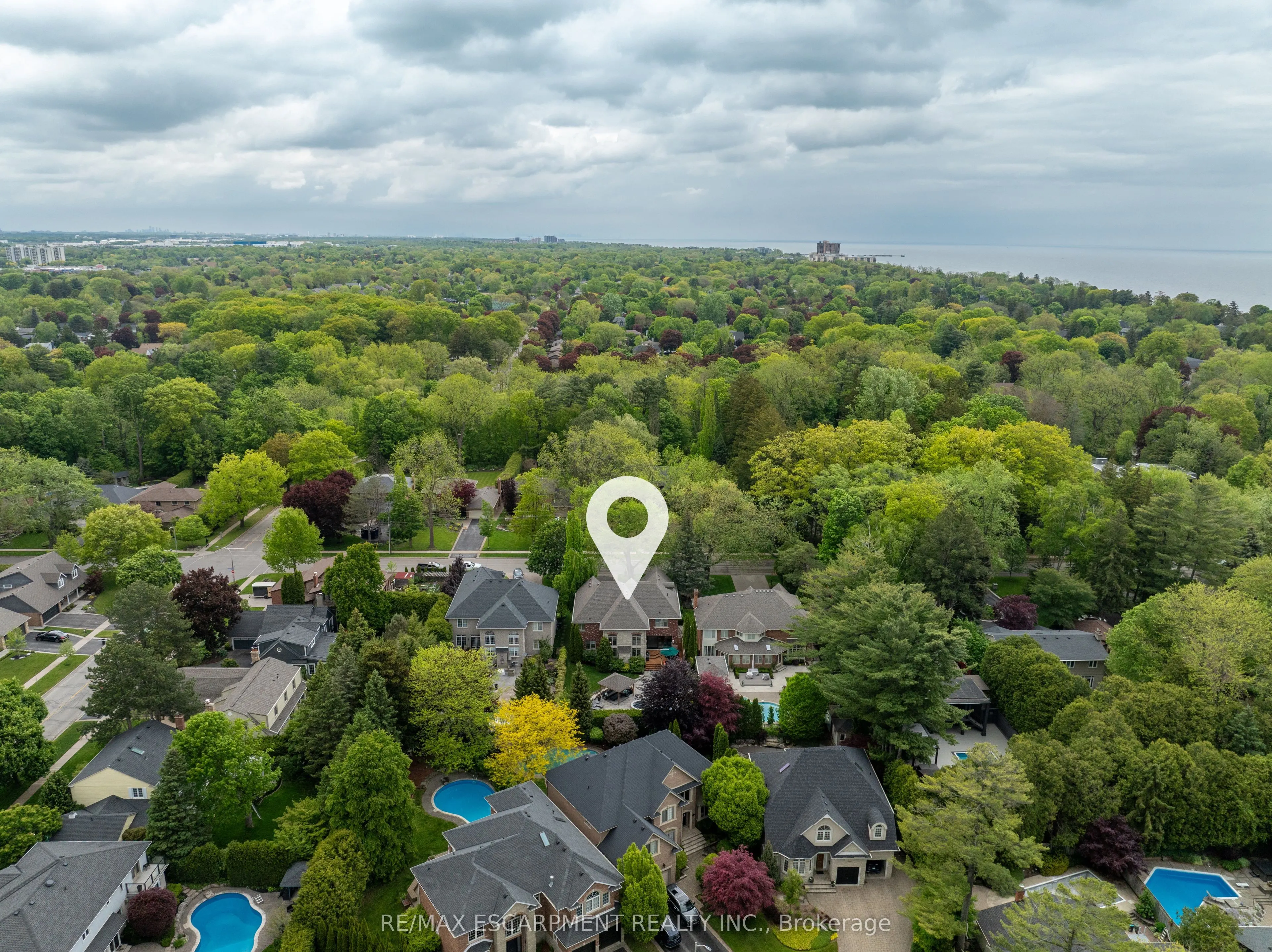 290 Shoreacres Road