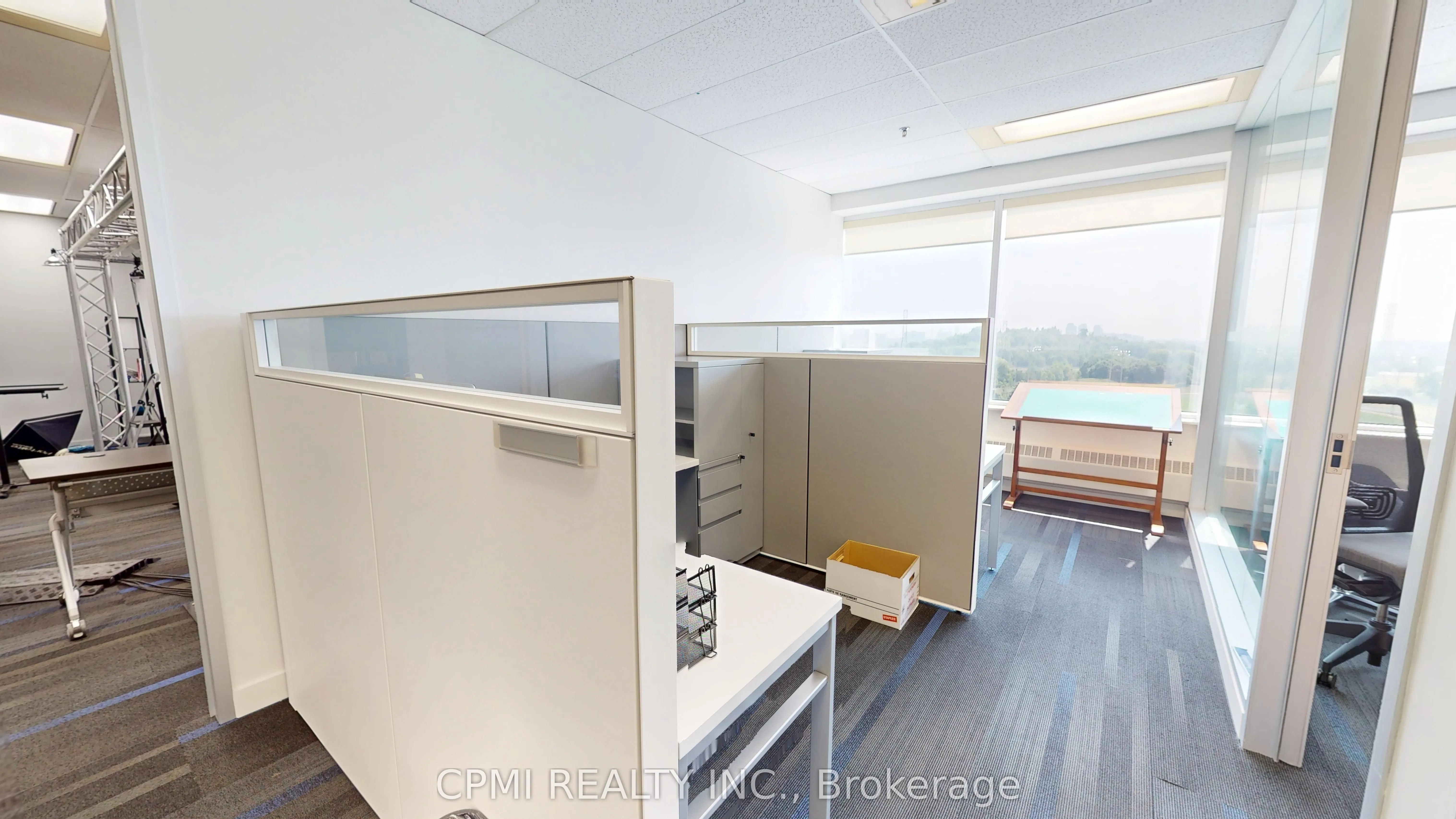 2630 Skymark Avenue, #703
