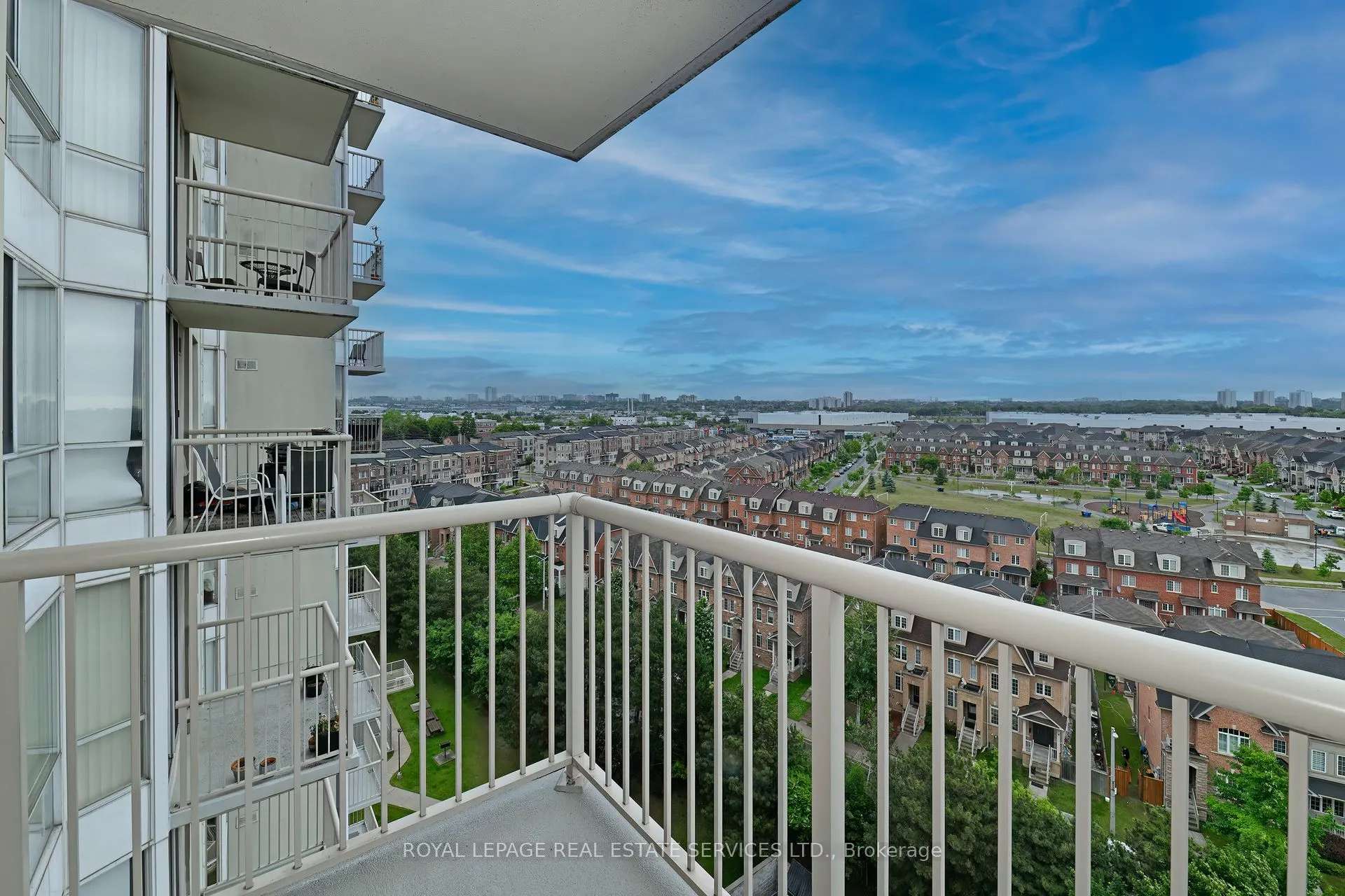 3077 Weston Road, #1411