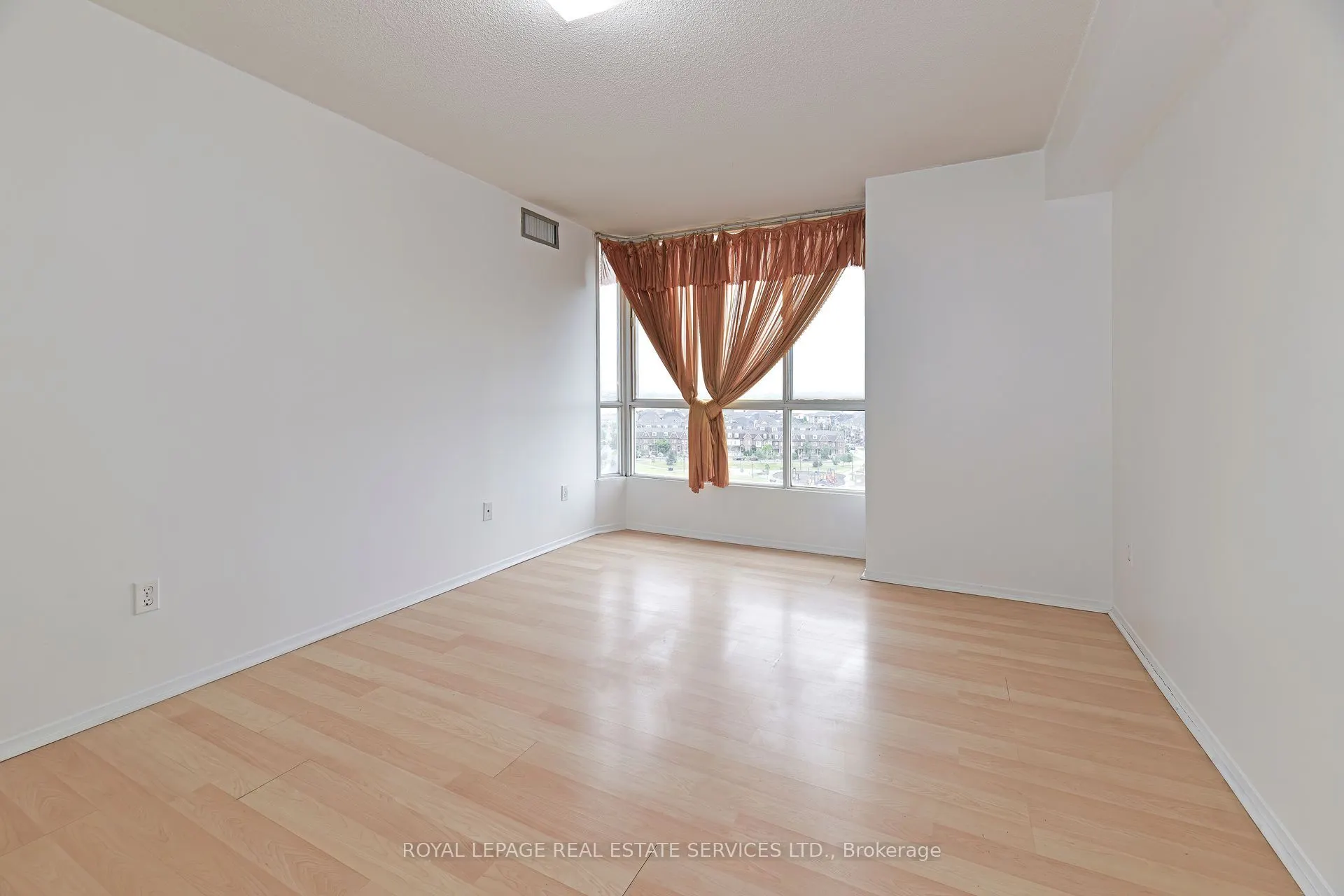 3077 Weston Road, #1411