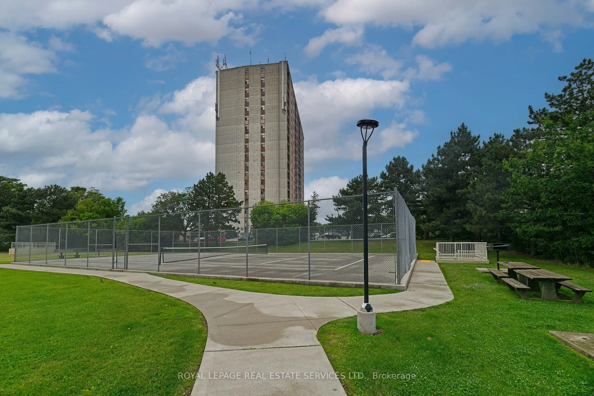 3077 Weston Road, #1411