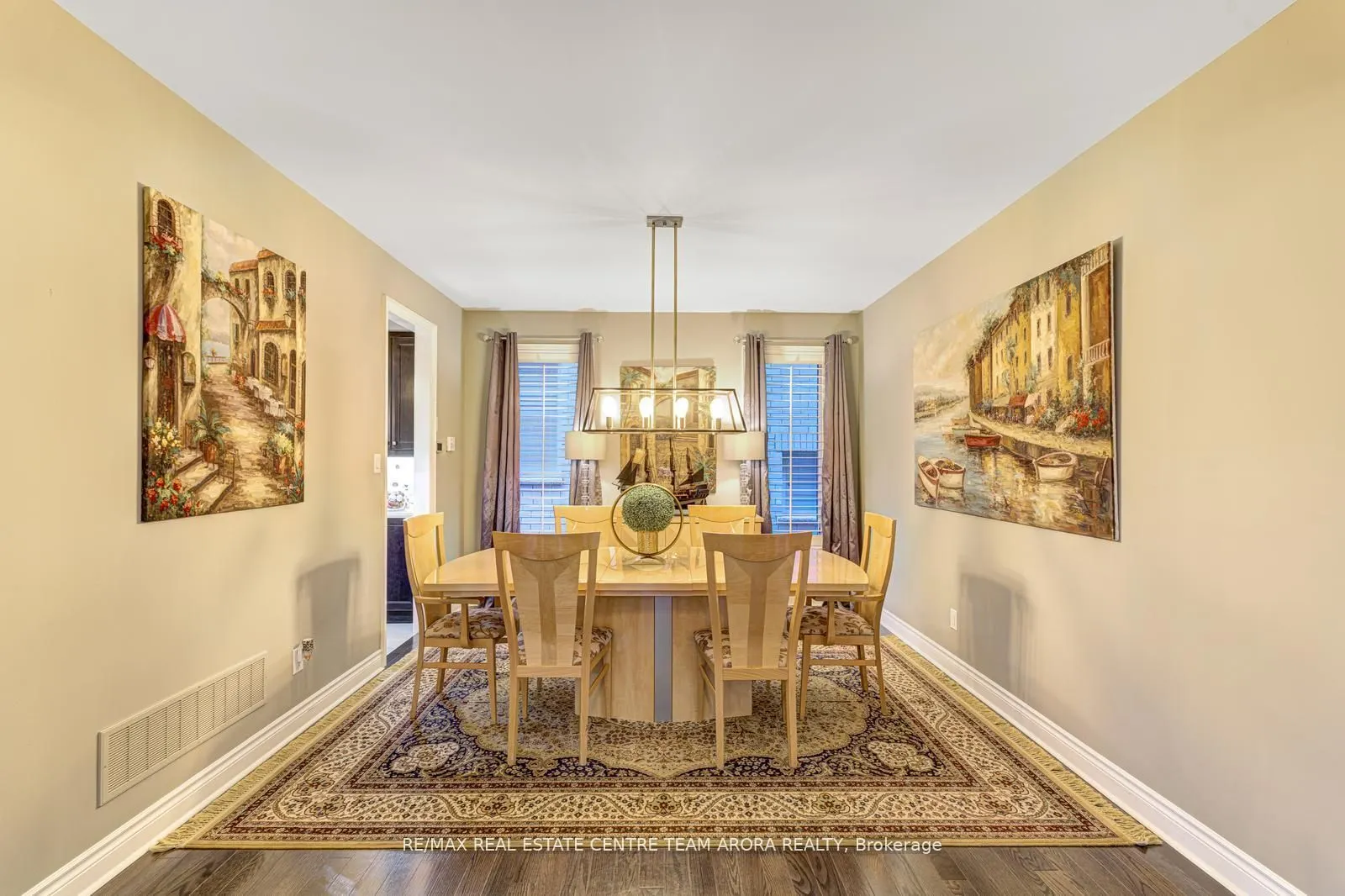 7 Oceans Pond Court