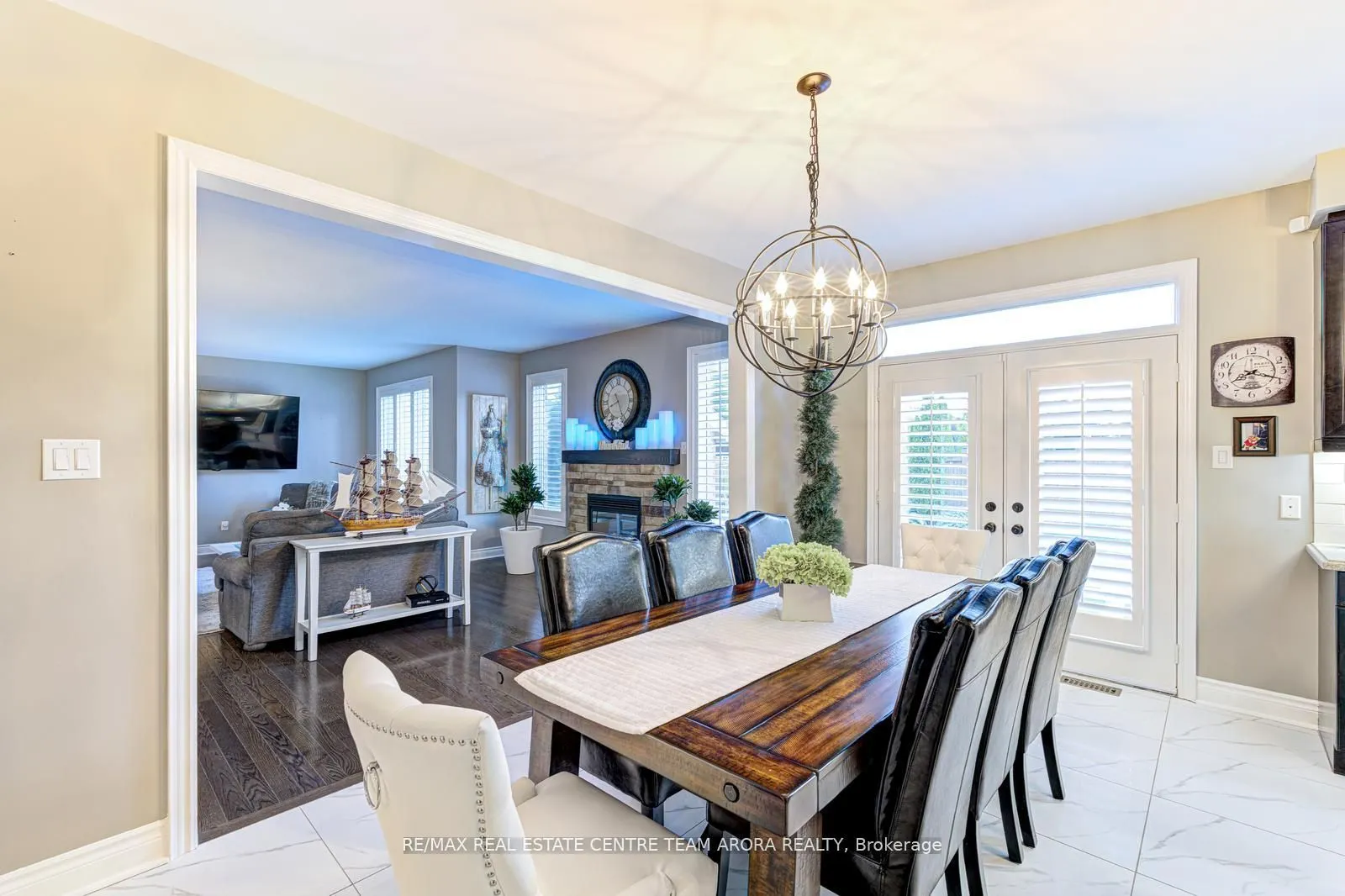 7 Oceans Pond Court