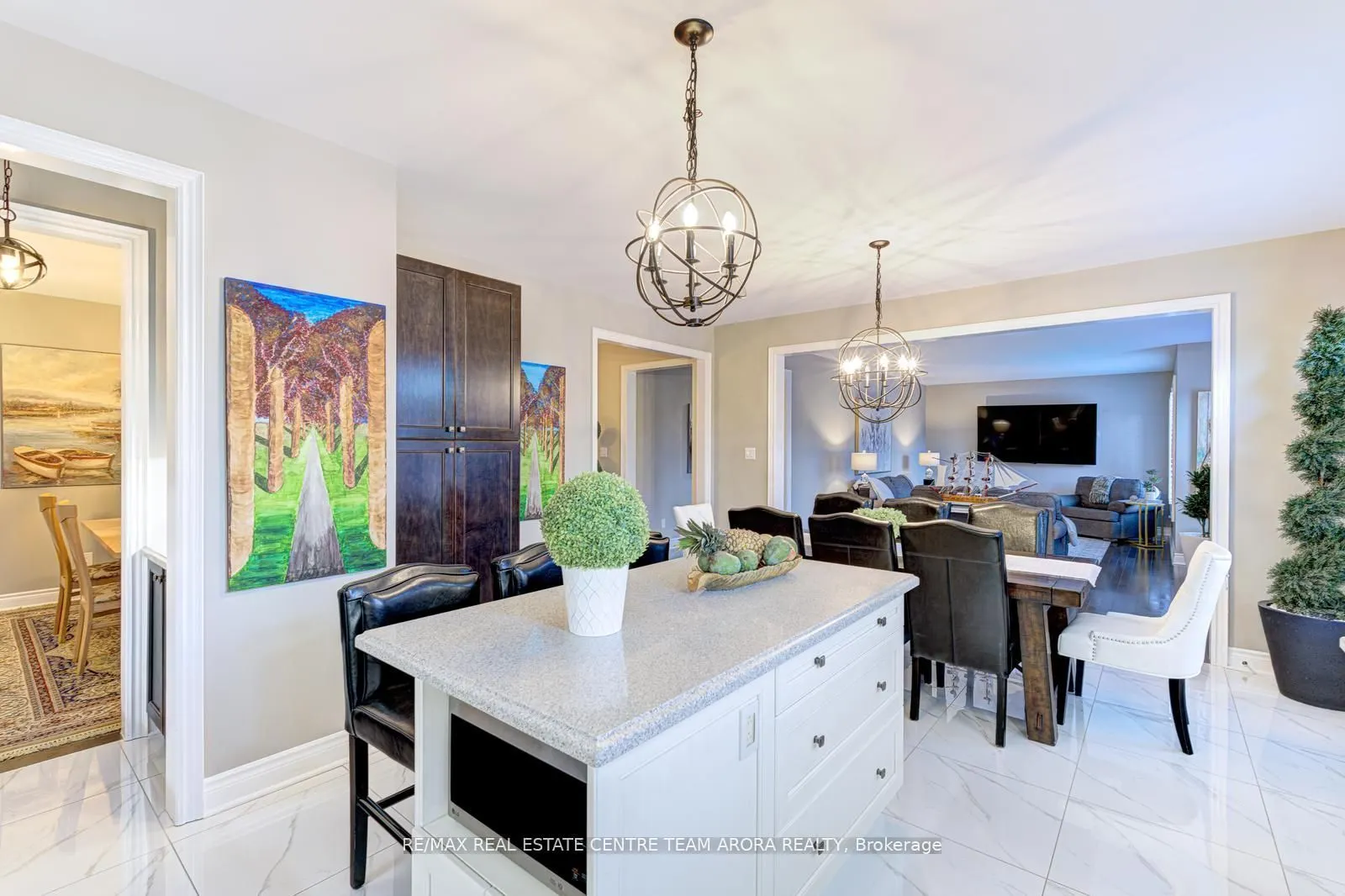 7 Oceans Pond Court