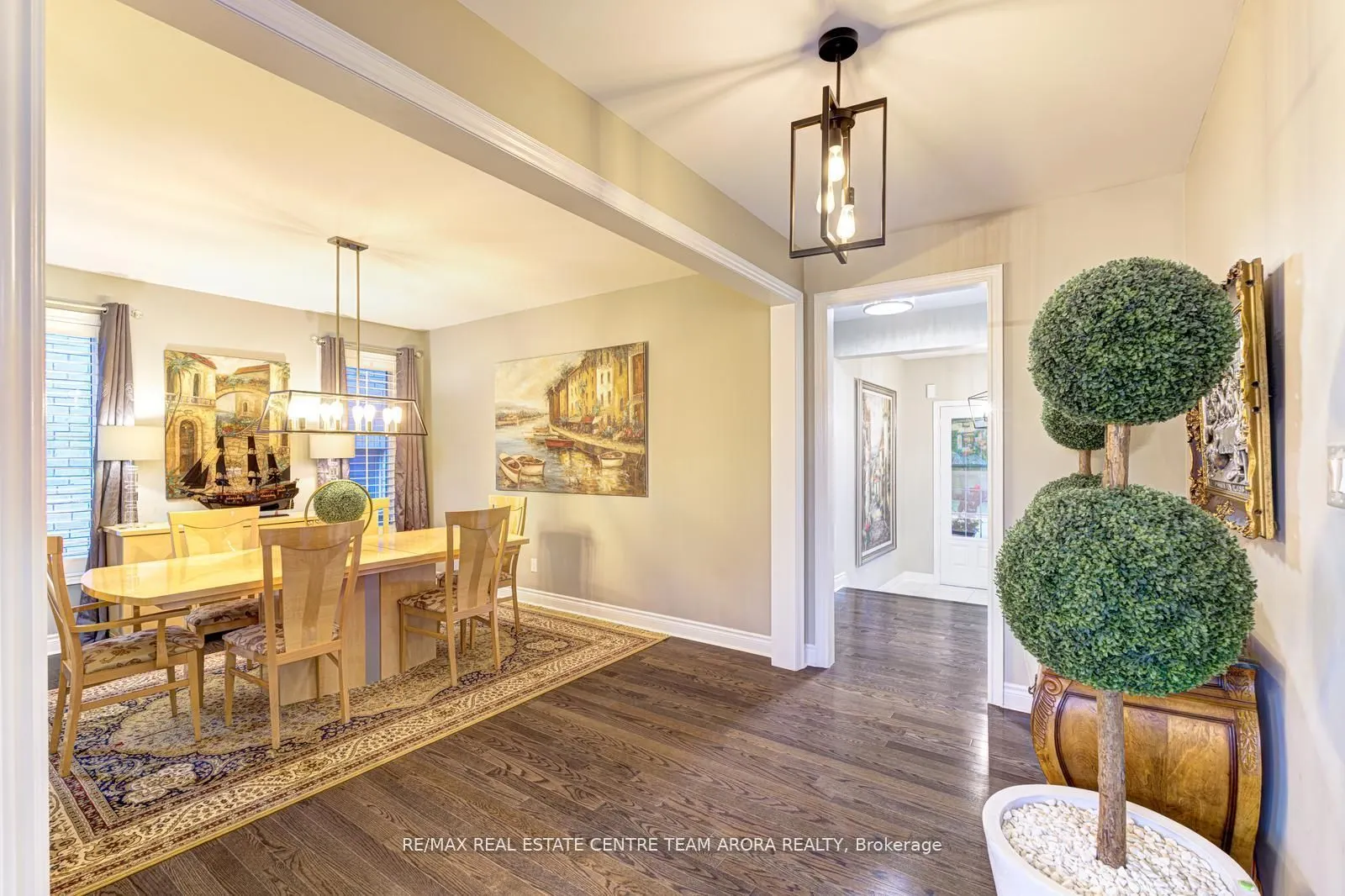 7 Oceans Pond Court