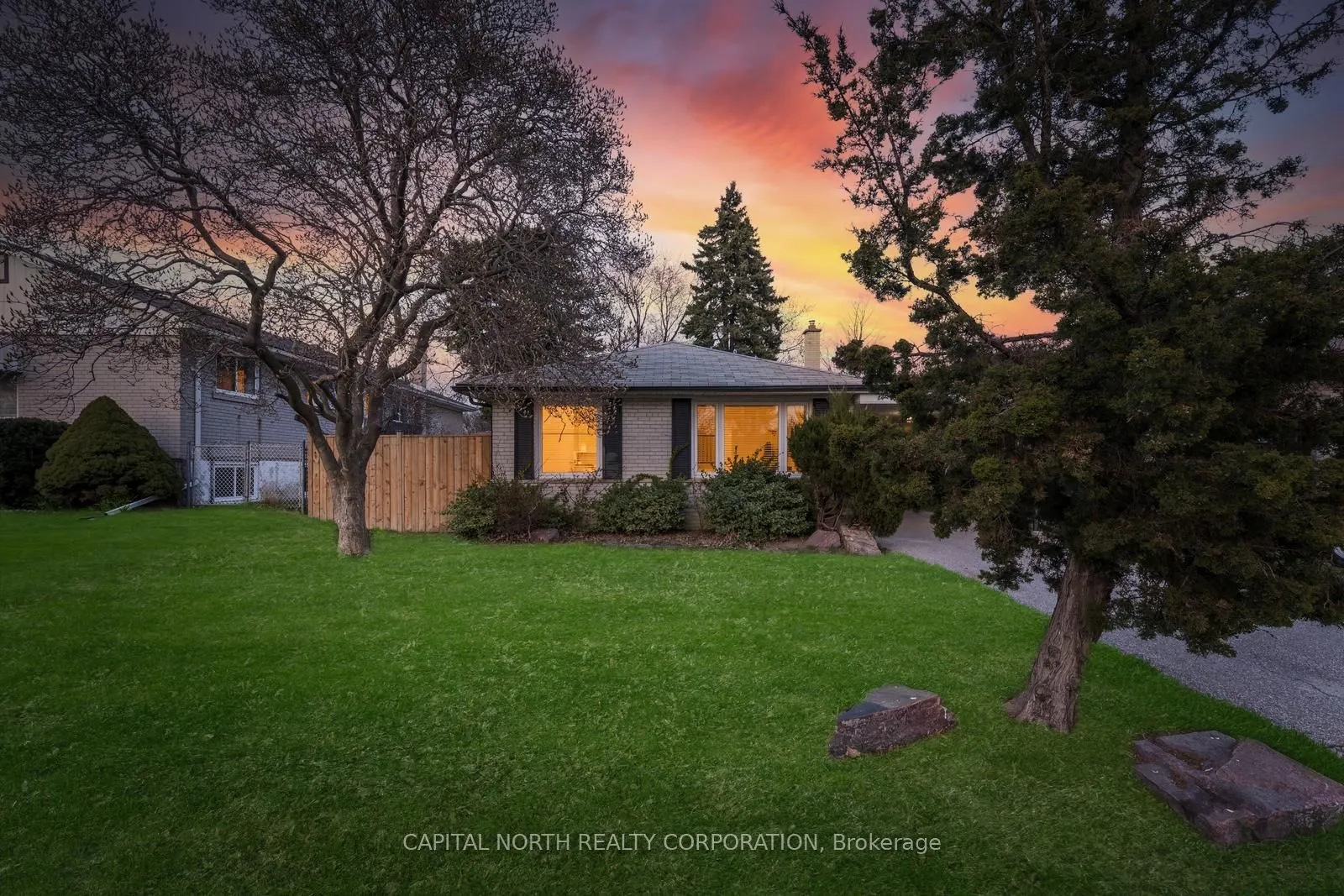19 Vanderbrent Crescent
