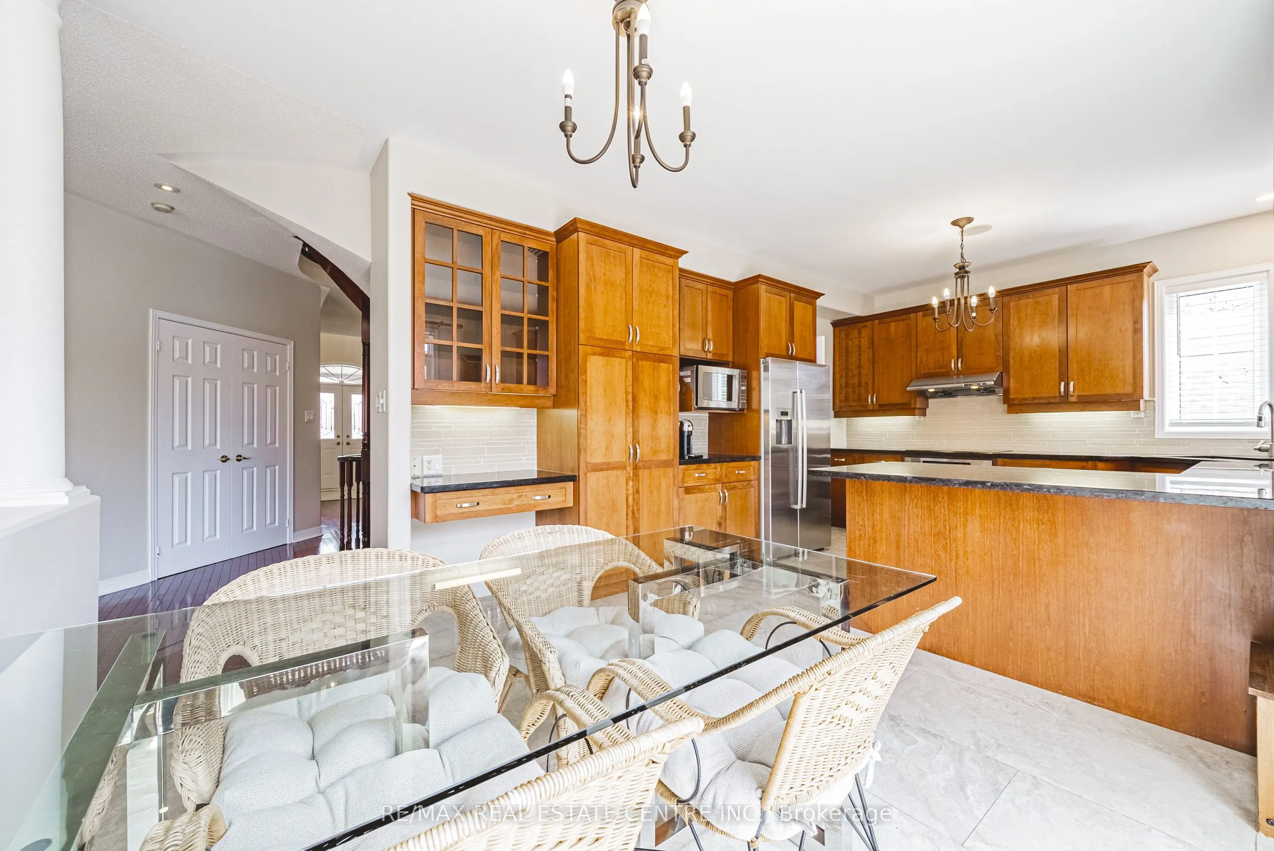 2222 SNEAD Road