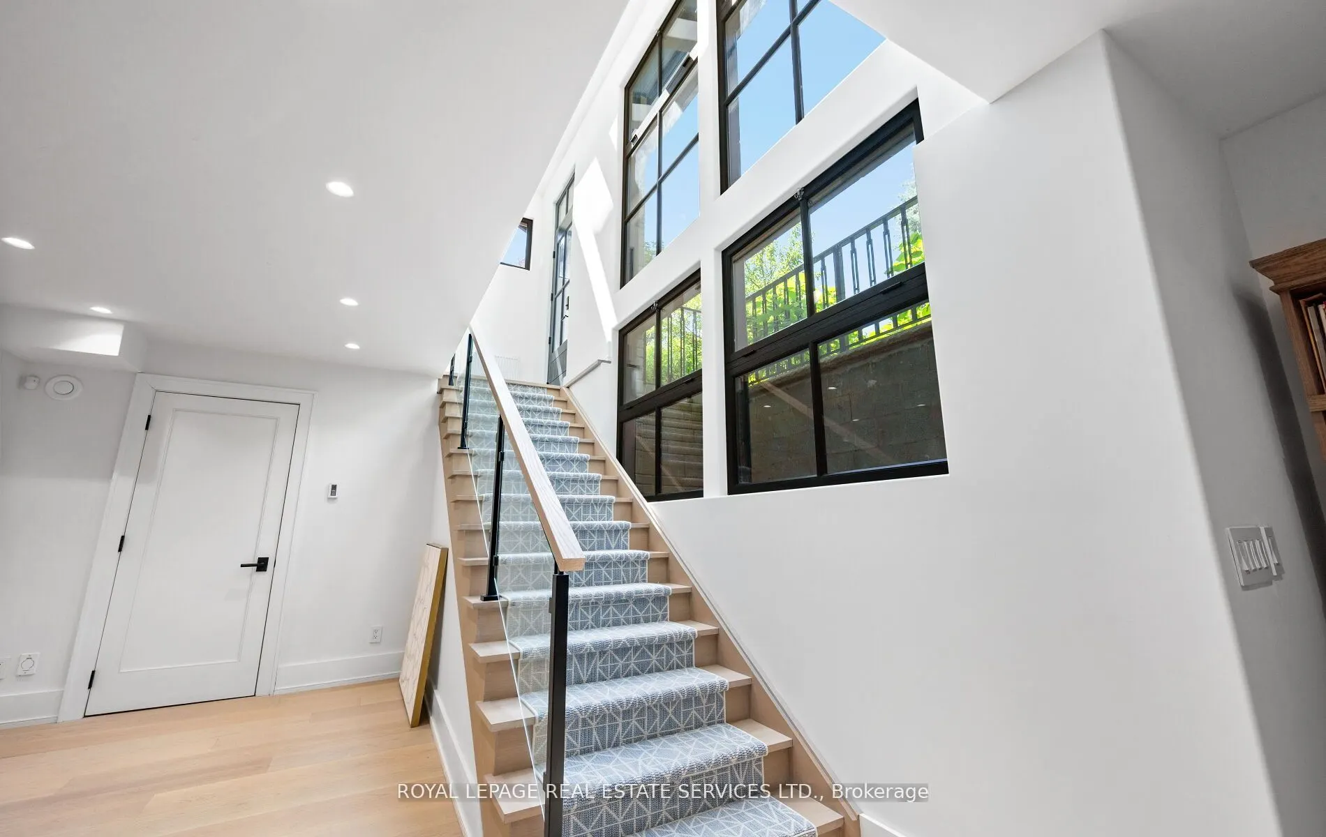 10 Colwood Road