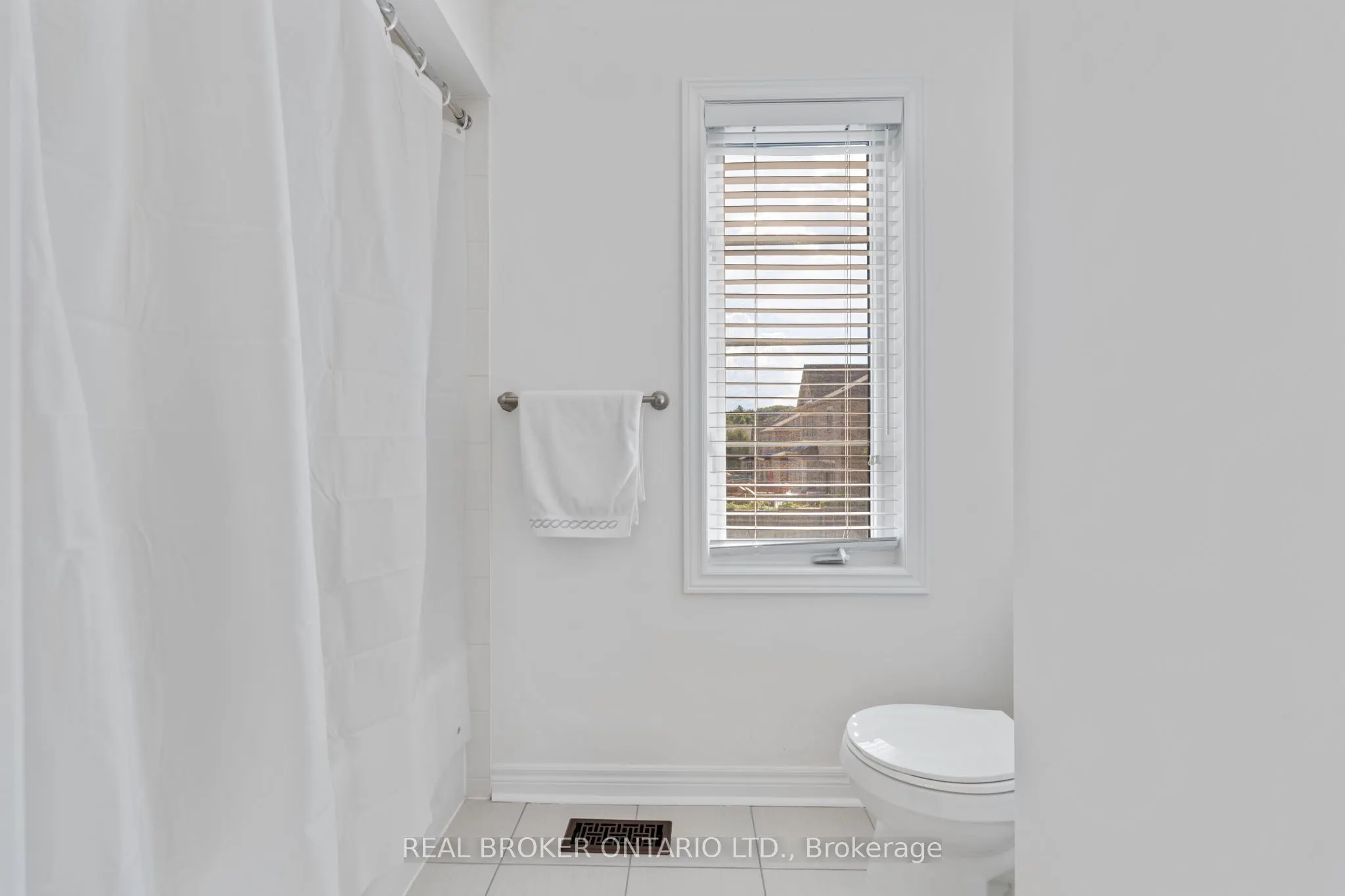 4 Mugford Crescent