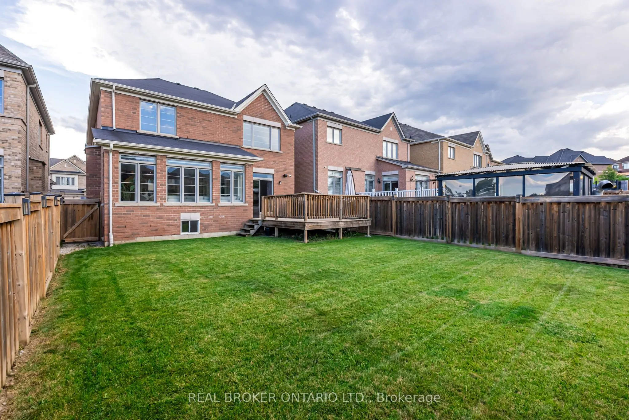 4 Mugford Crescent
